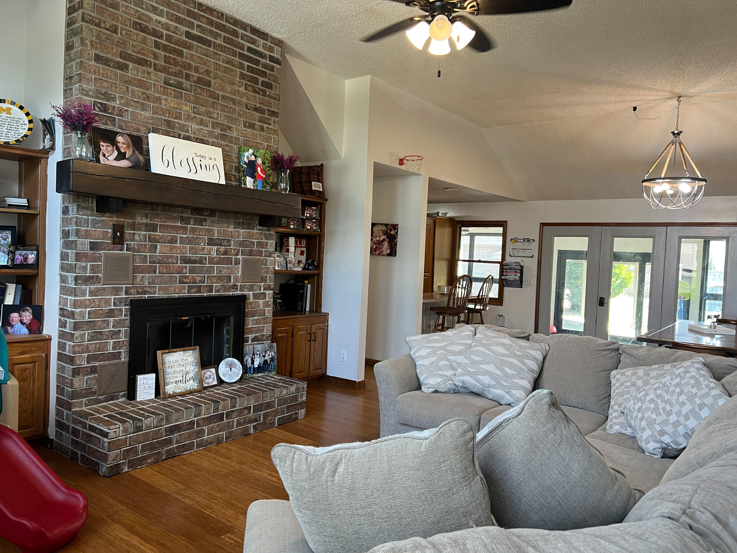 1302 East 13th Street Property Photo 11