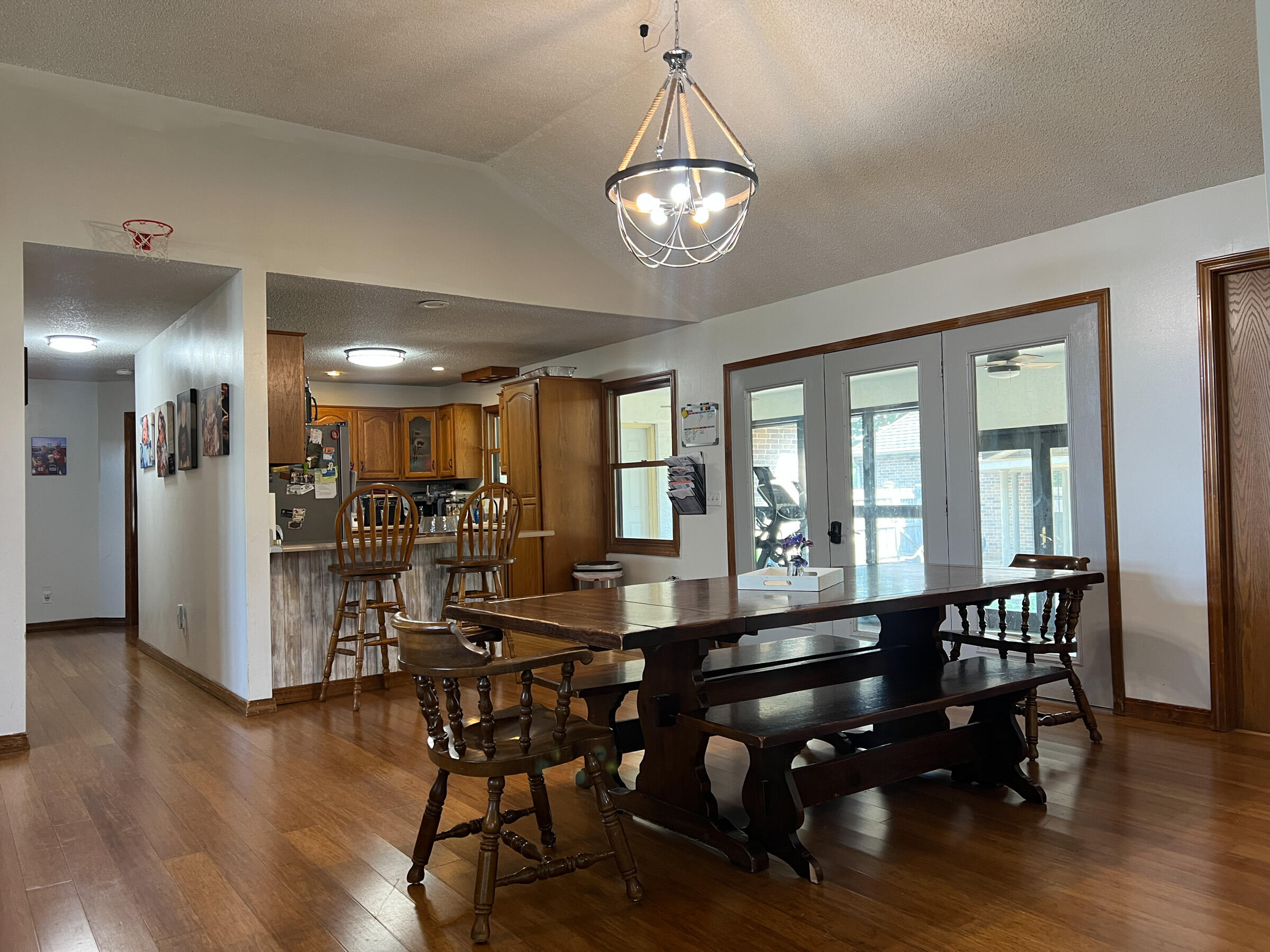 1302 East 13th Street Property Photo 15