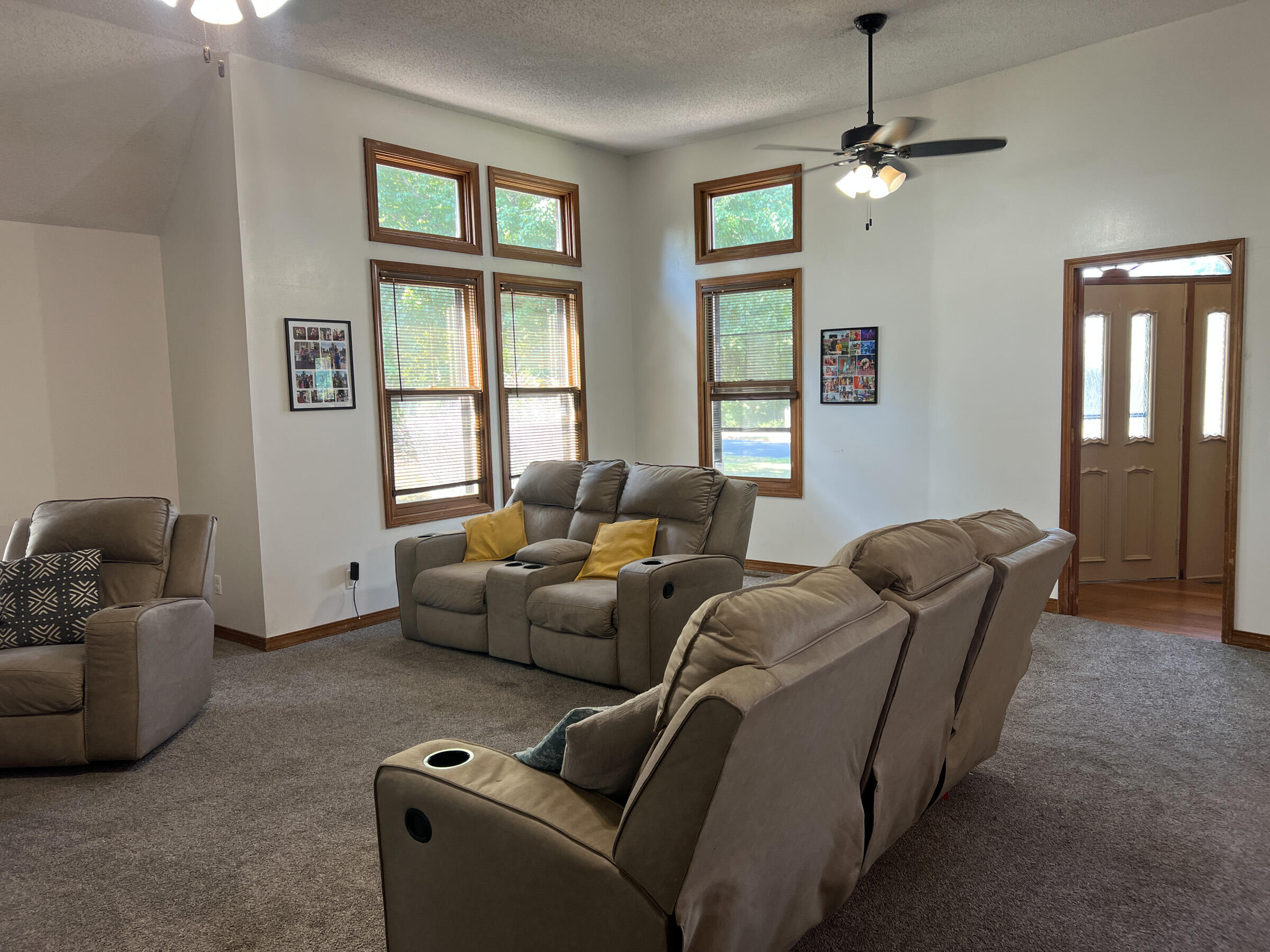 1302 East 13th Street Property Photo 21