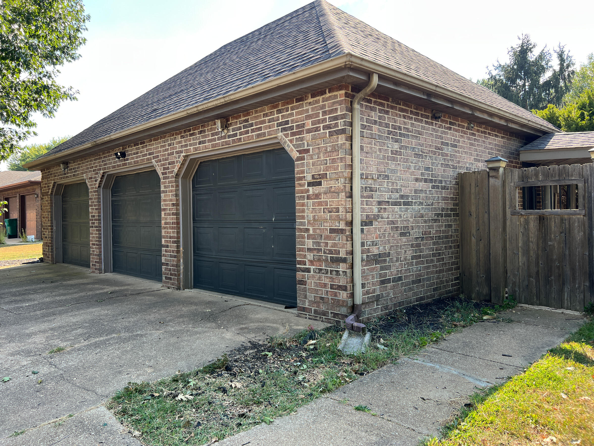 1302 East 13th Street Property Photo 45
