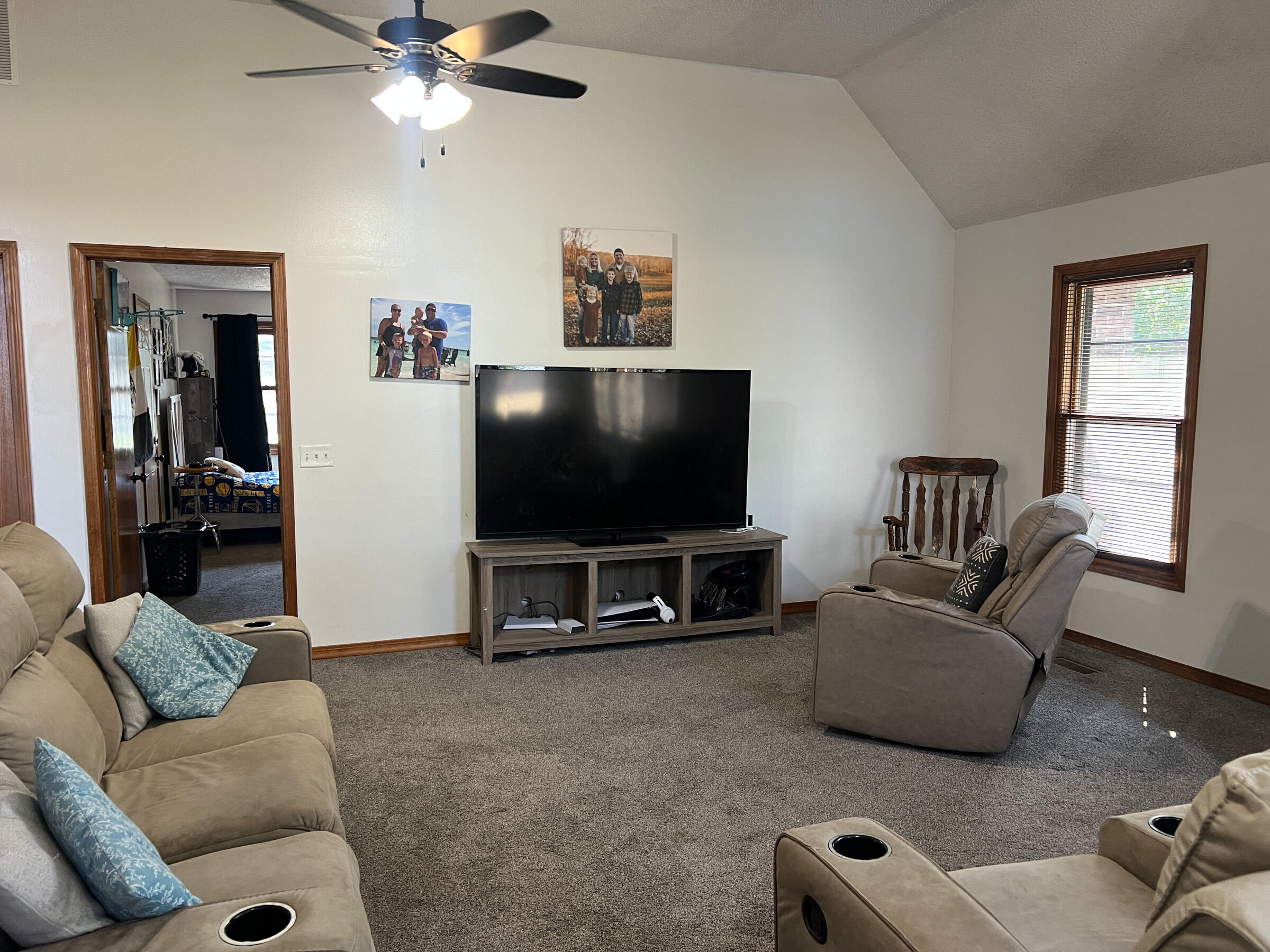 1302 East 13th Street Property Photo 58