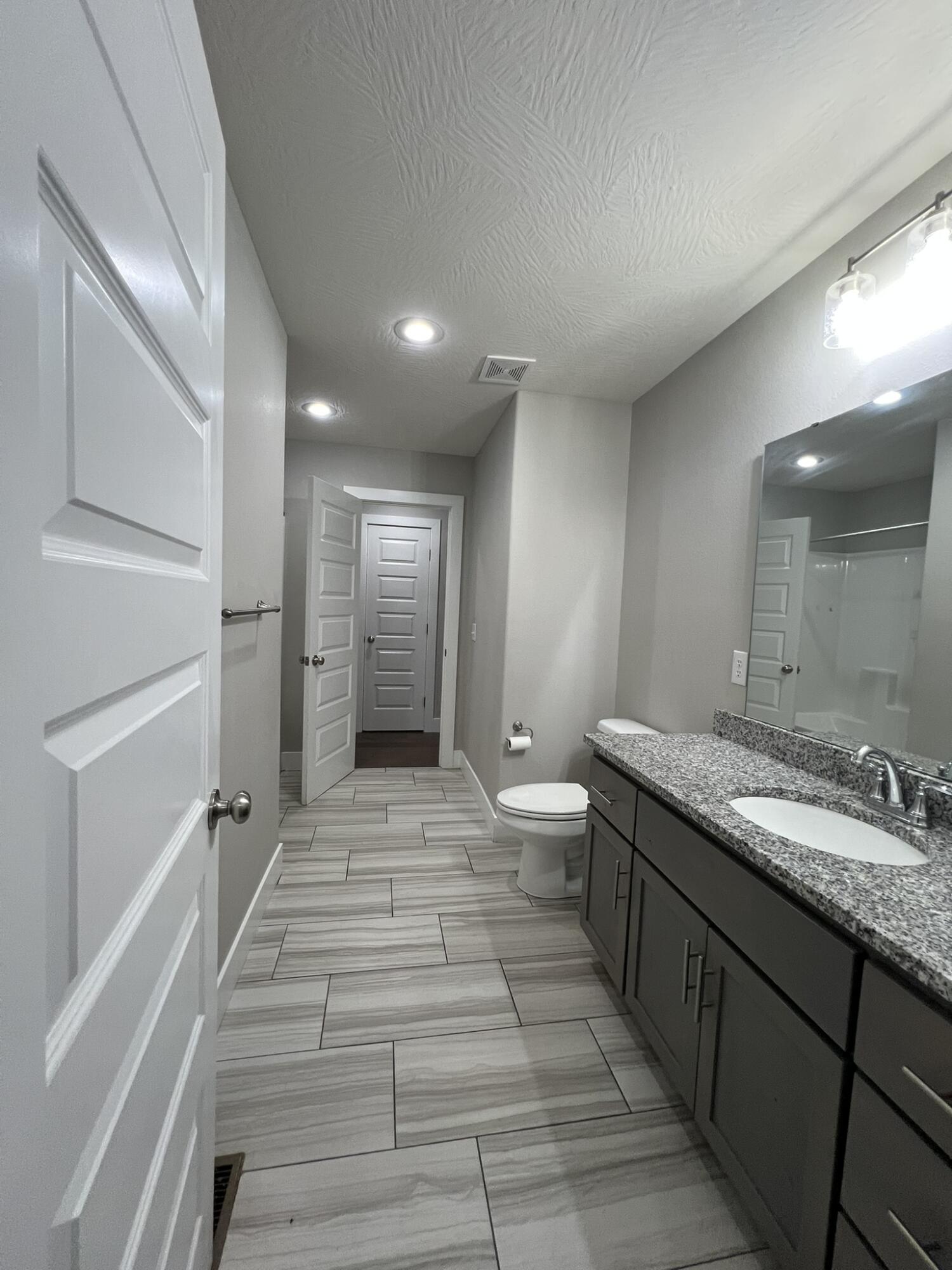 813 South Ridgemont Drive Property Photo 38