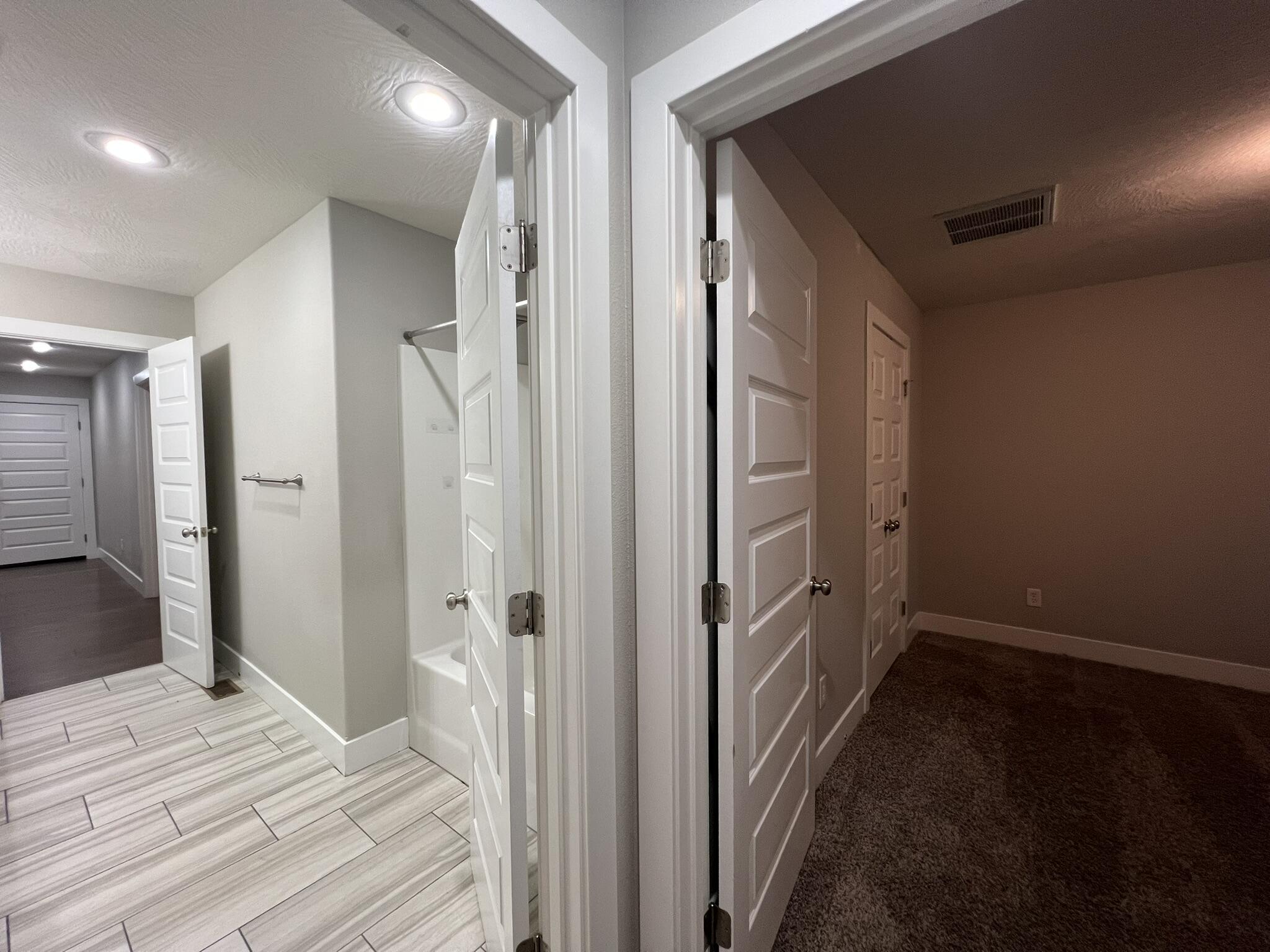 813 South Ridgemont Drive Property Photo 41