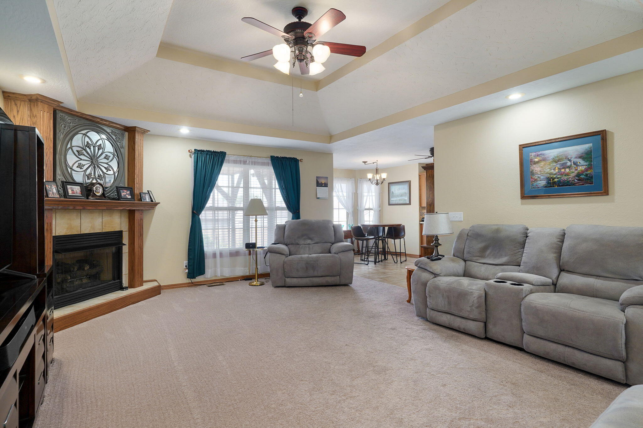 3265 West Grandview Street Property Photo 6