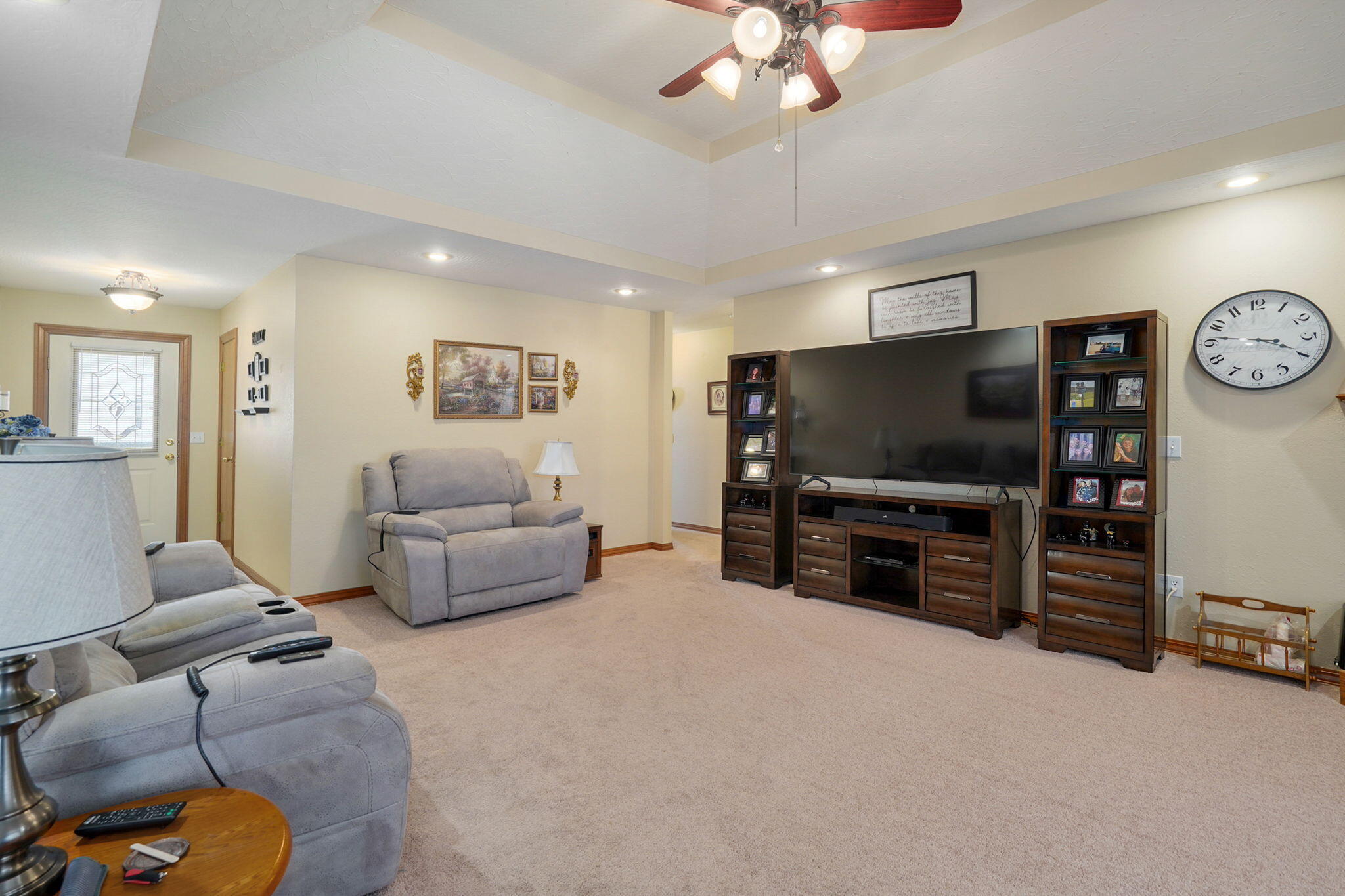 3265 West Grandview Street Property Photo 7