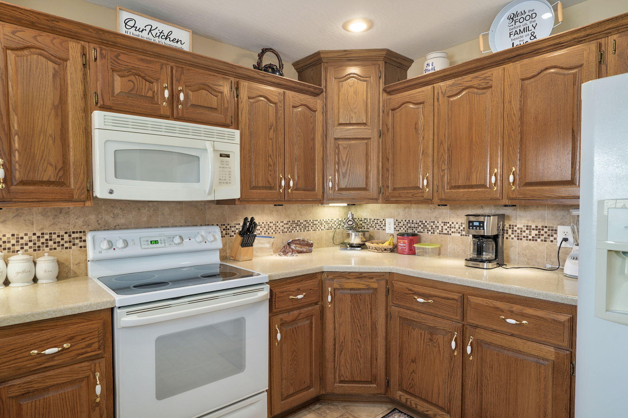 3265 West Grandview Street Property Photo 10