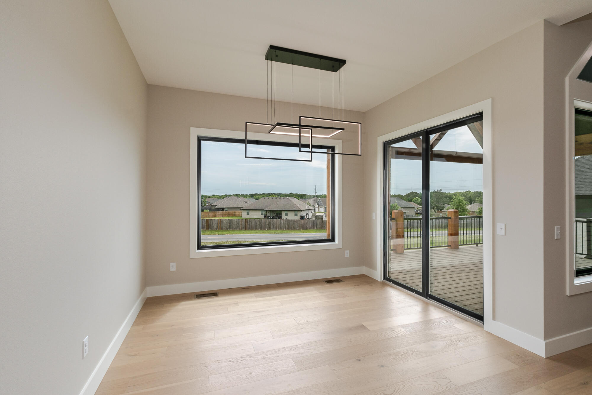 2066 North Unbridled Court Property Photo 13