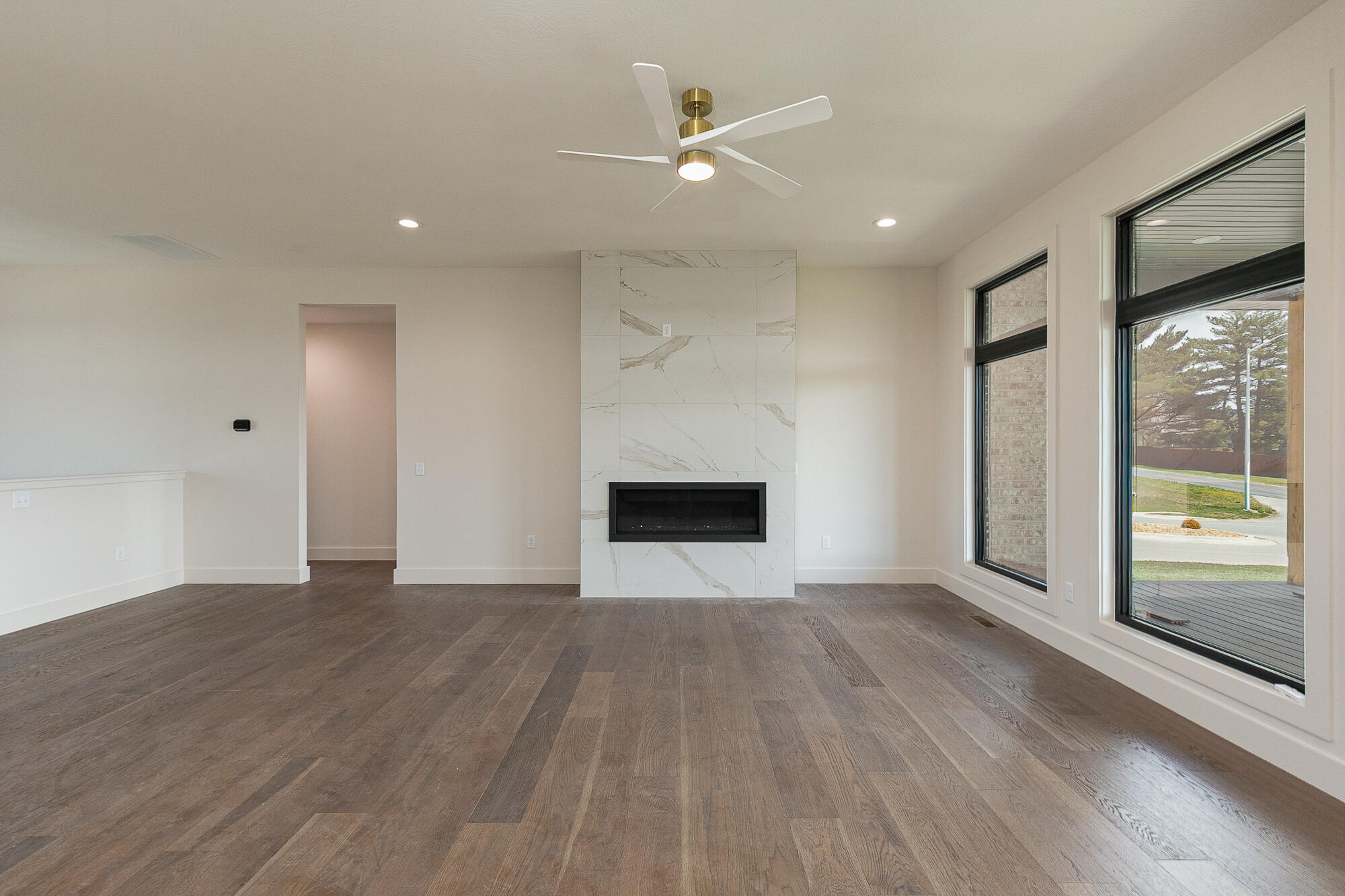 2082 North Unbridled Court Property Photo 8