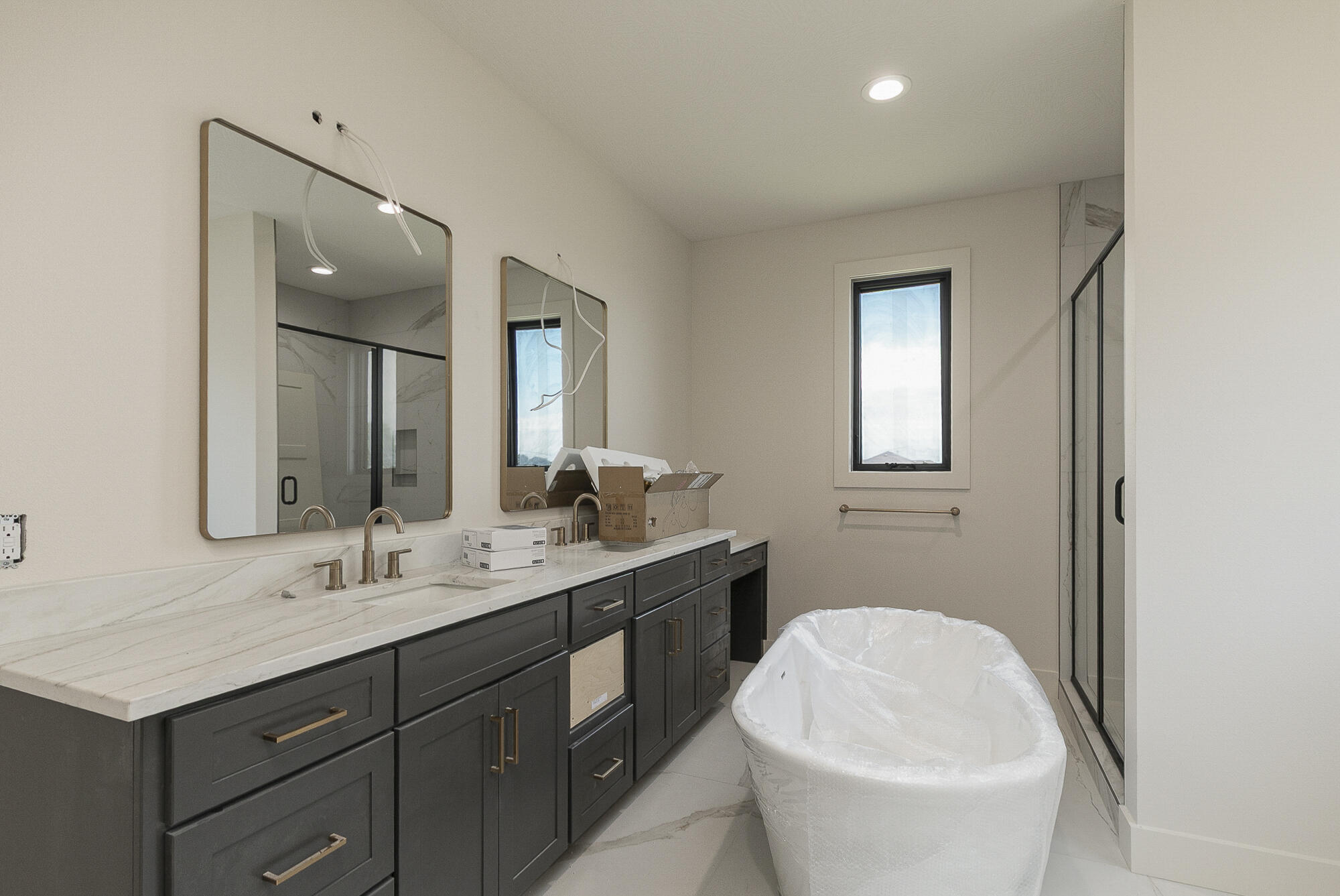 2082 North Unbridled Court Property Photo 22