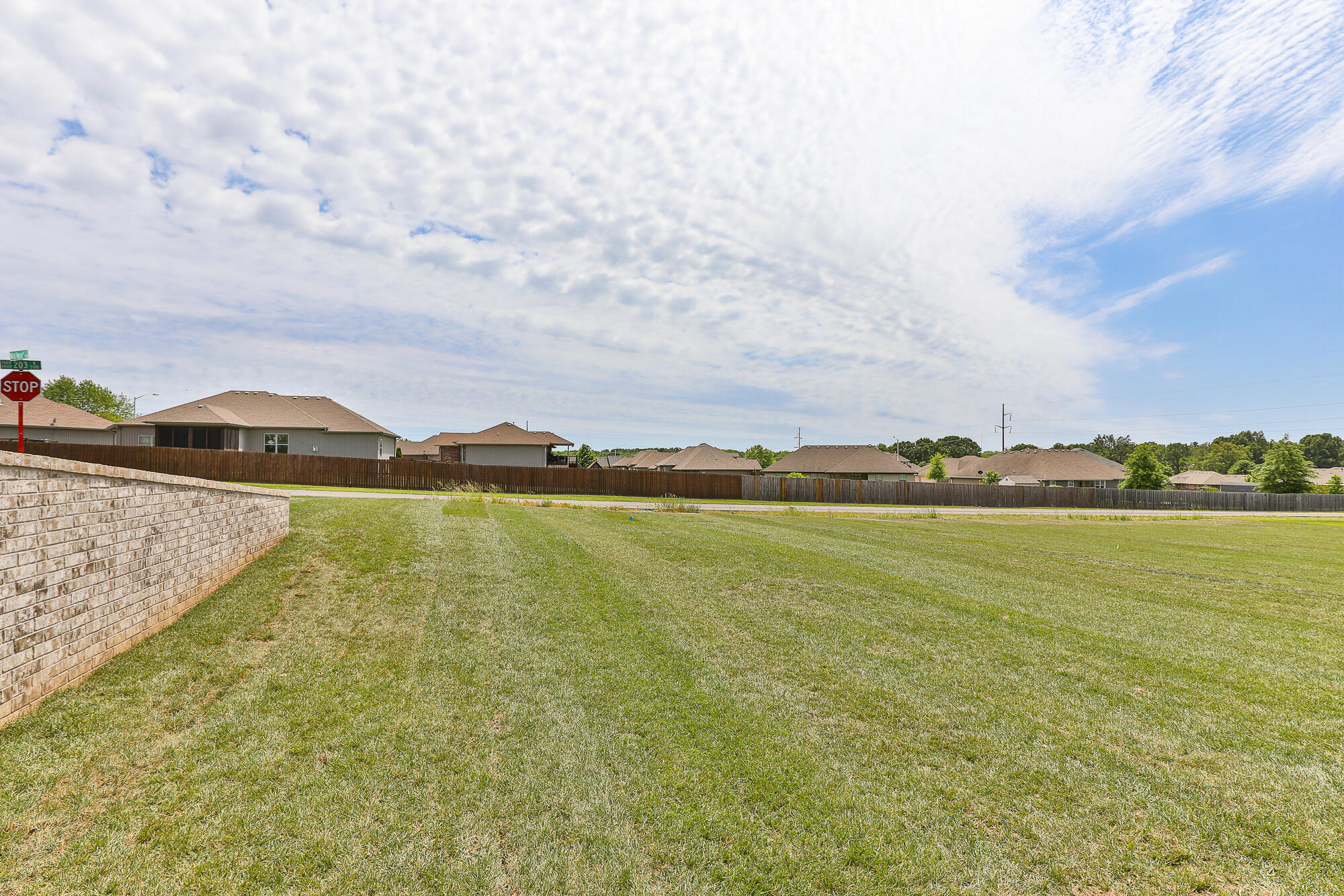 2082 North Unbridled Court Property Photo 56