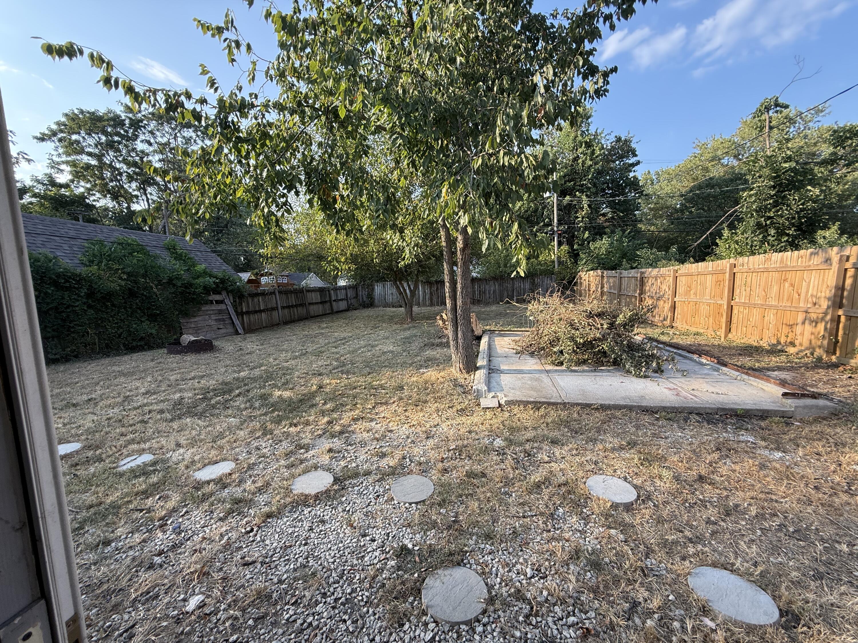 2623 West Lincoln Street Property Photo 21