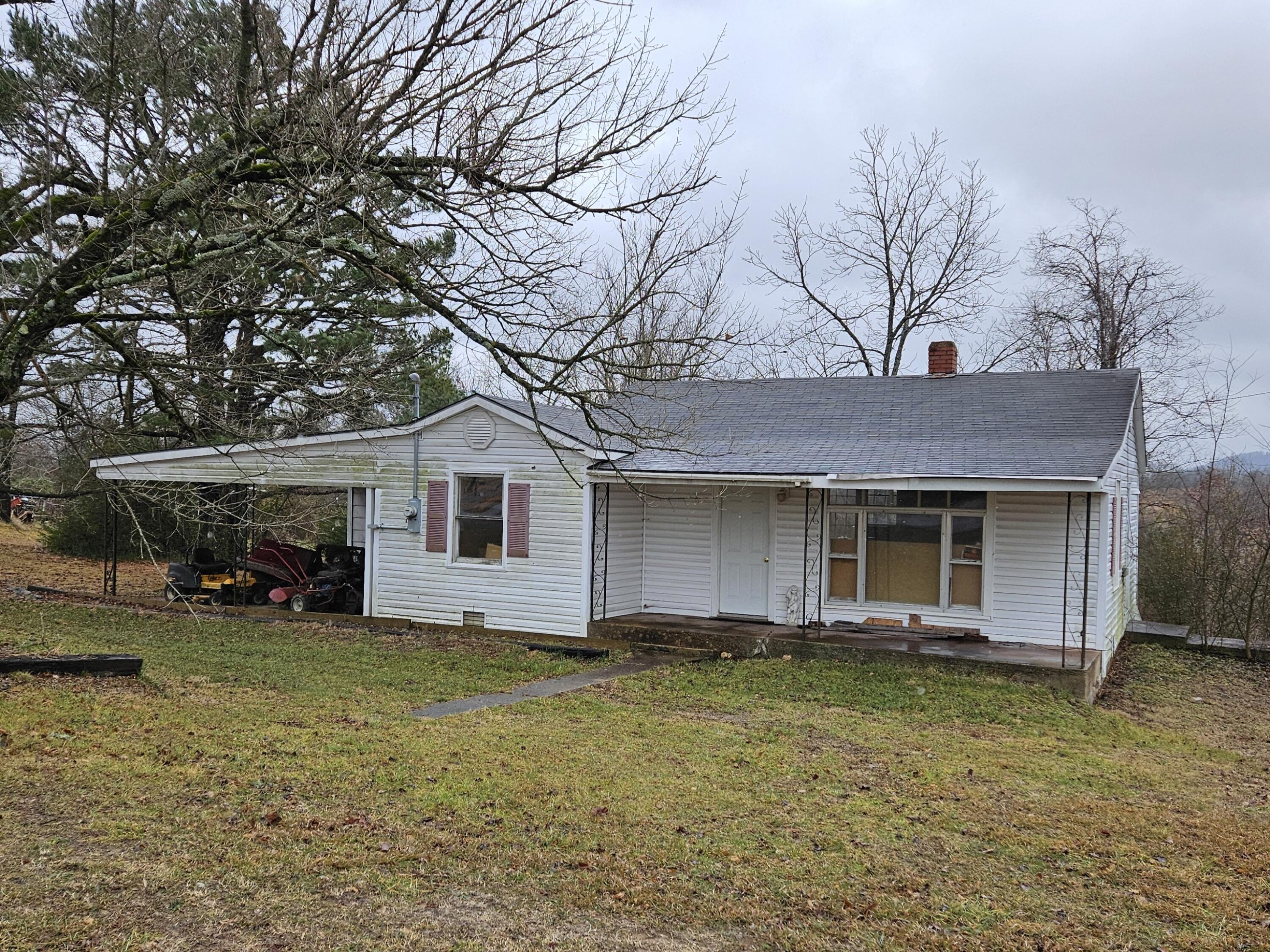 1392 &1442 County Road 806 Property Photo 1