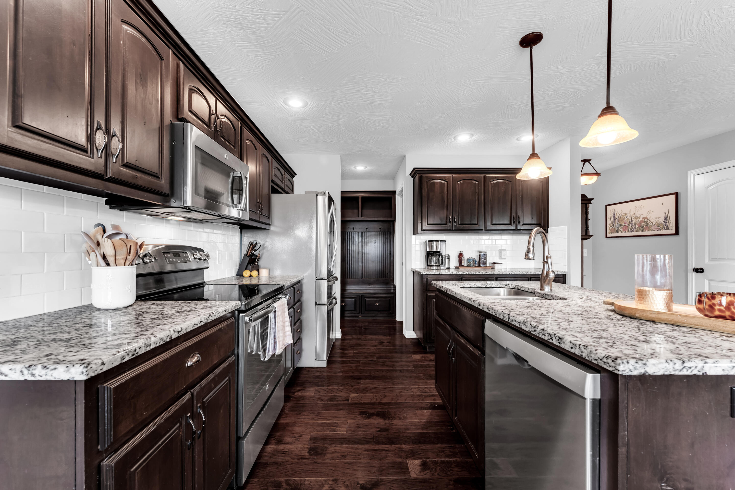 612 North Lincoln Avenue Property Photo 15