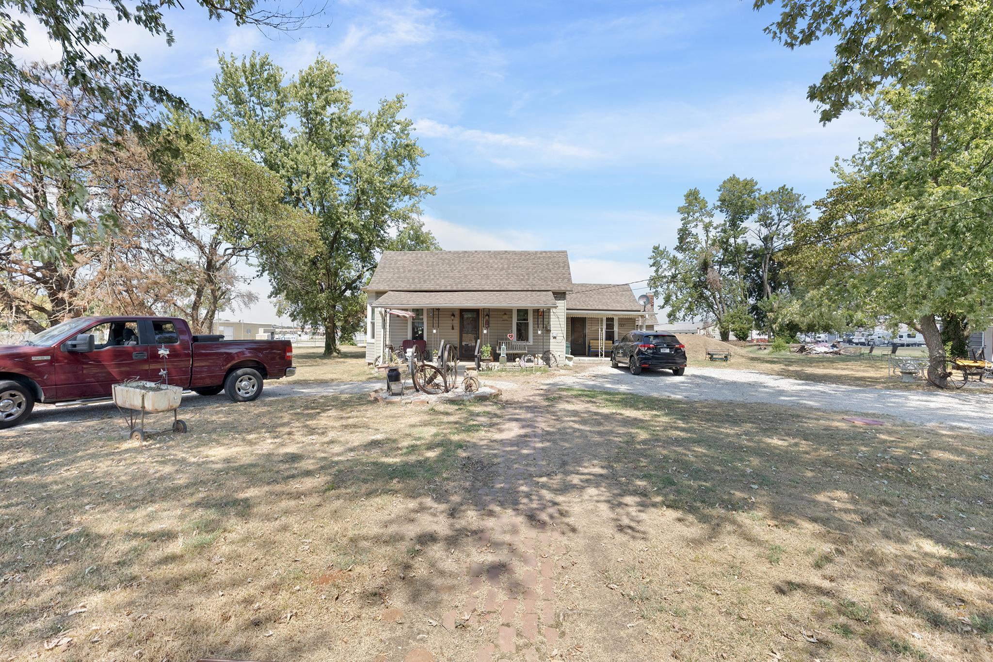 19973 Elm Road Property Photo 2