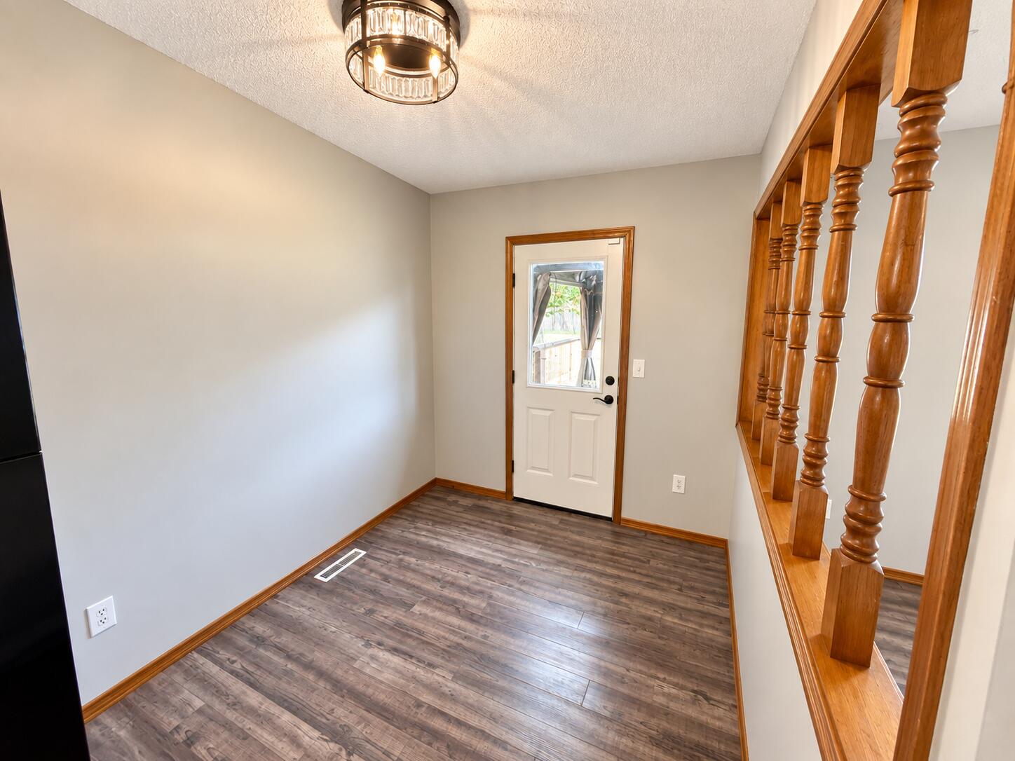 1511 West Daniels Street Property Photo 16