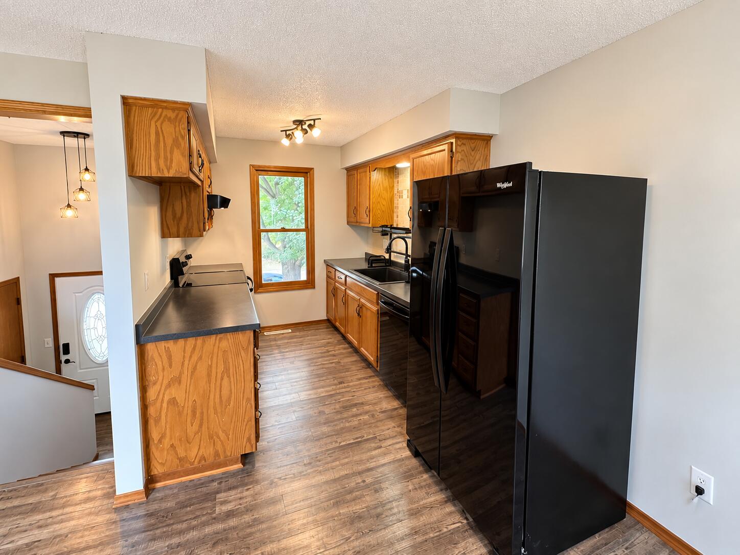 1511 West Daniels Street Property Photo 17