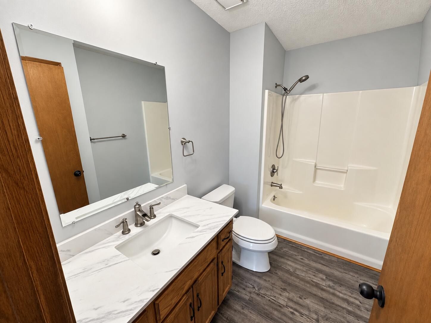 1511 West Daniels Street Property Photo 26