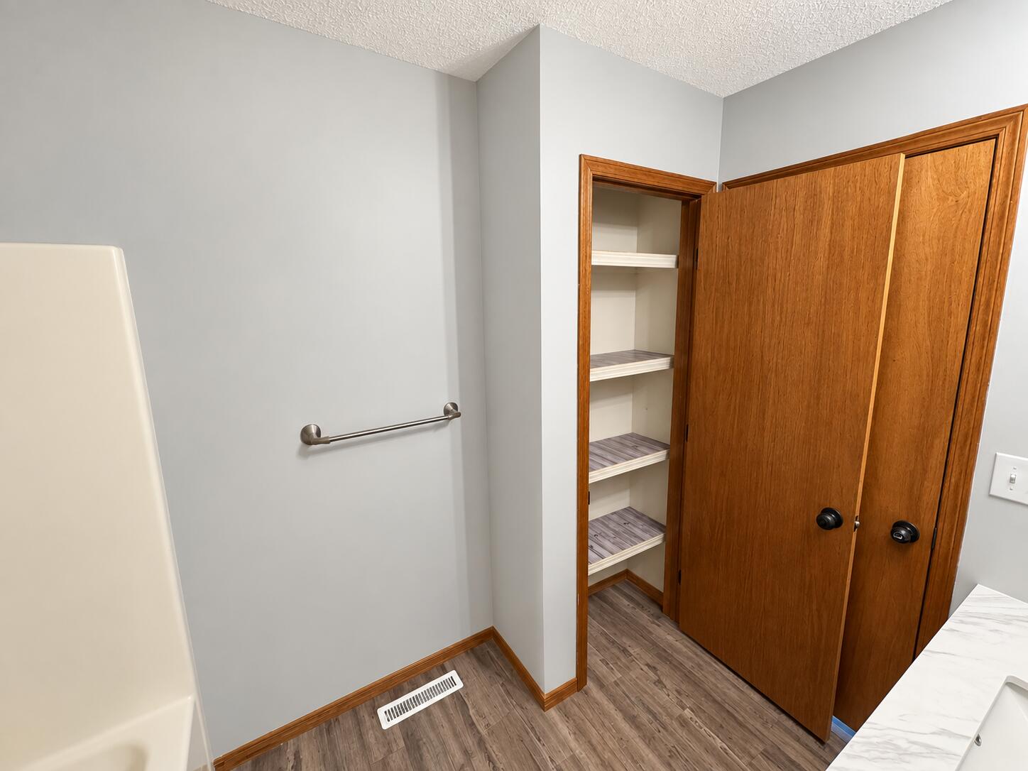 1511 West Daniels Street Property Photo 27