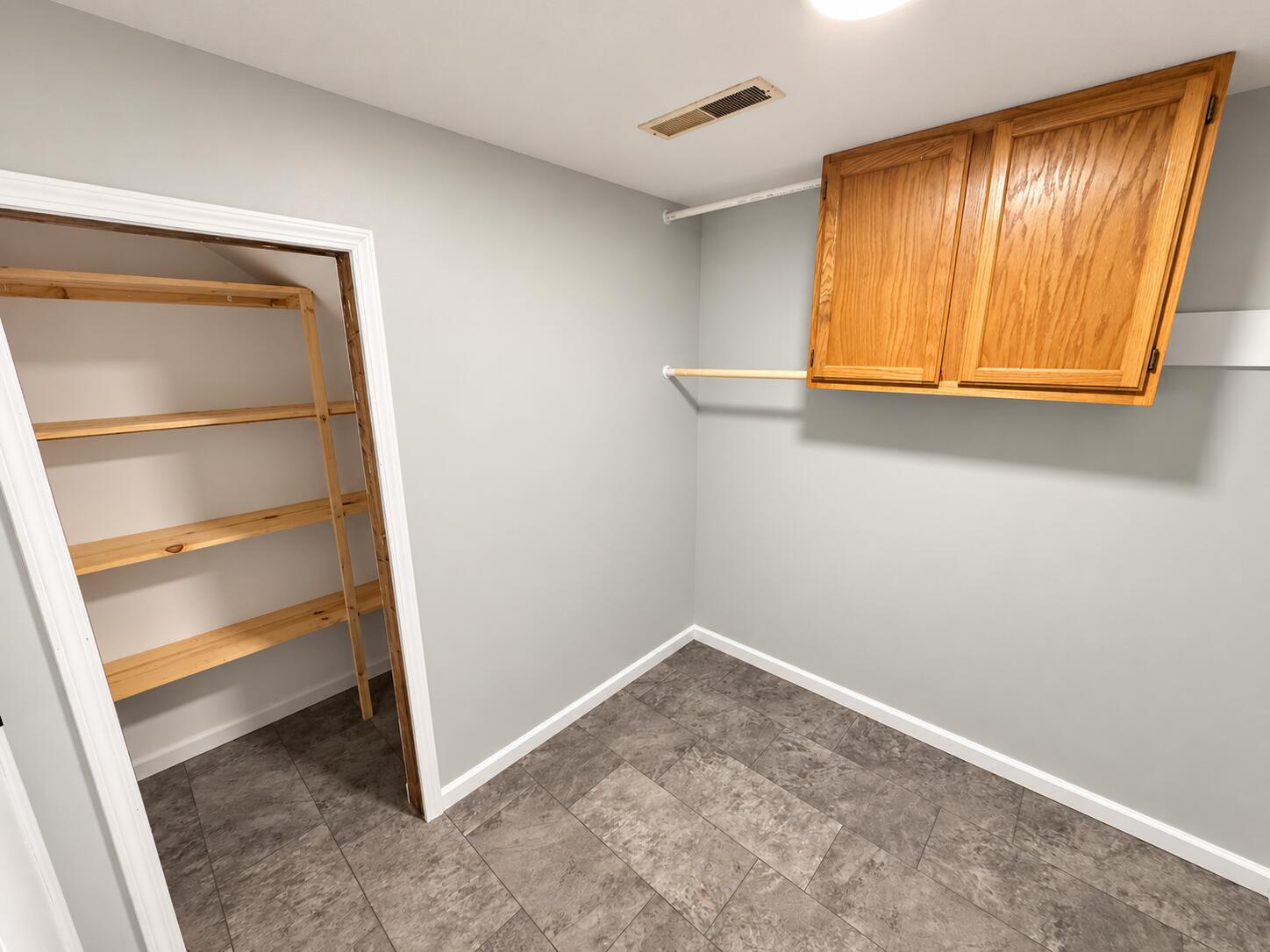 1511 West Daniels Street Property Photo 34