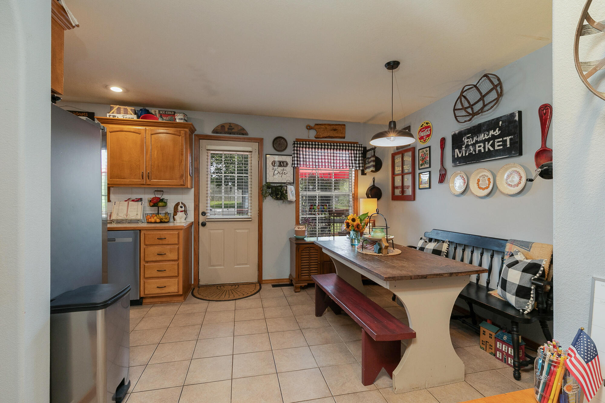 613 East Gallup Hill Road Property Photo 6