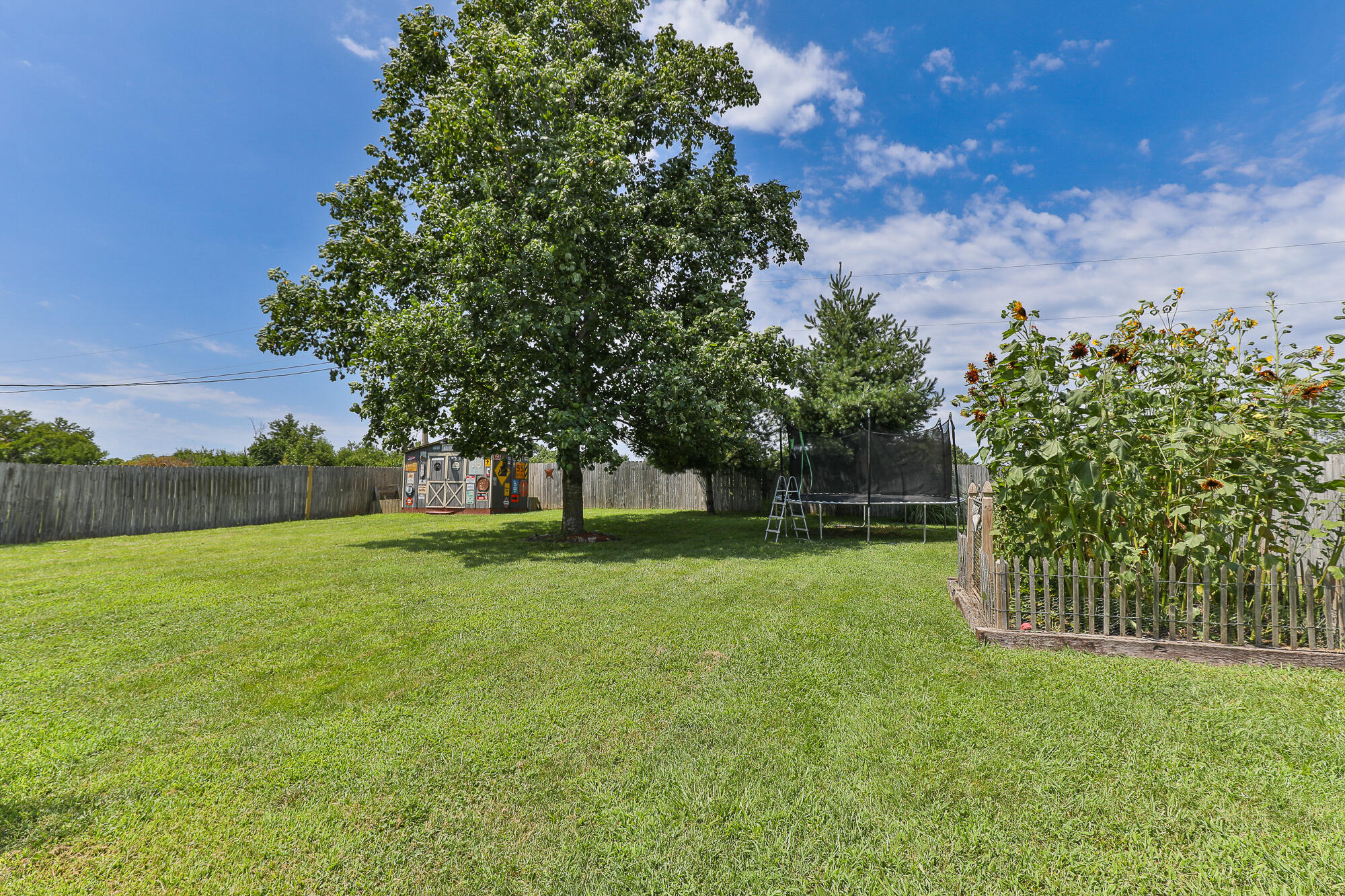 613 East Gallup Hill Road Property Photo 27