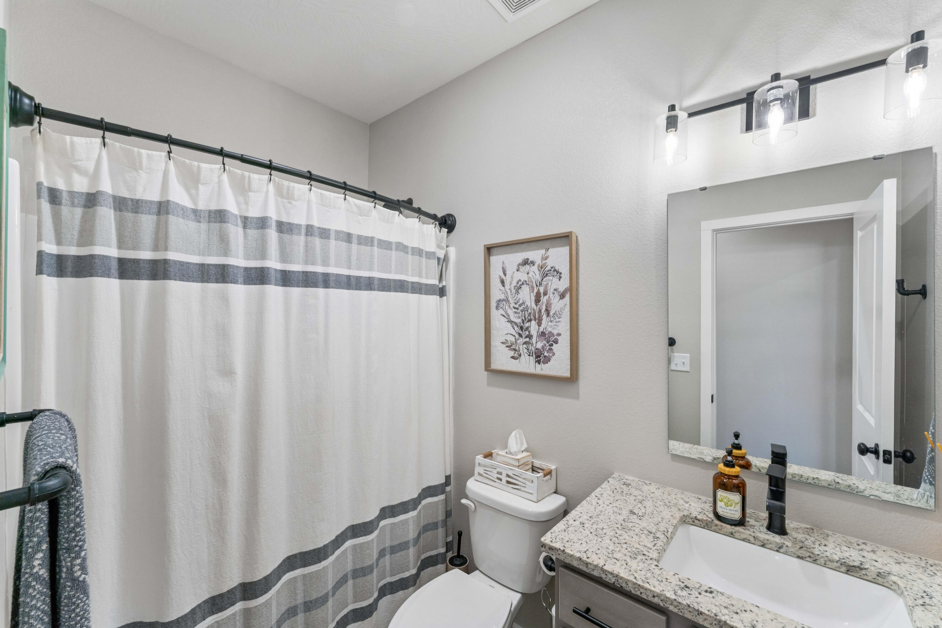 484 East Eagle Rock Court Property Photo 12