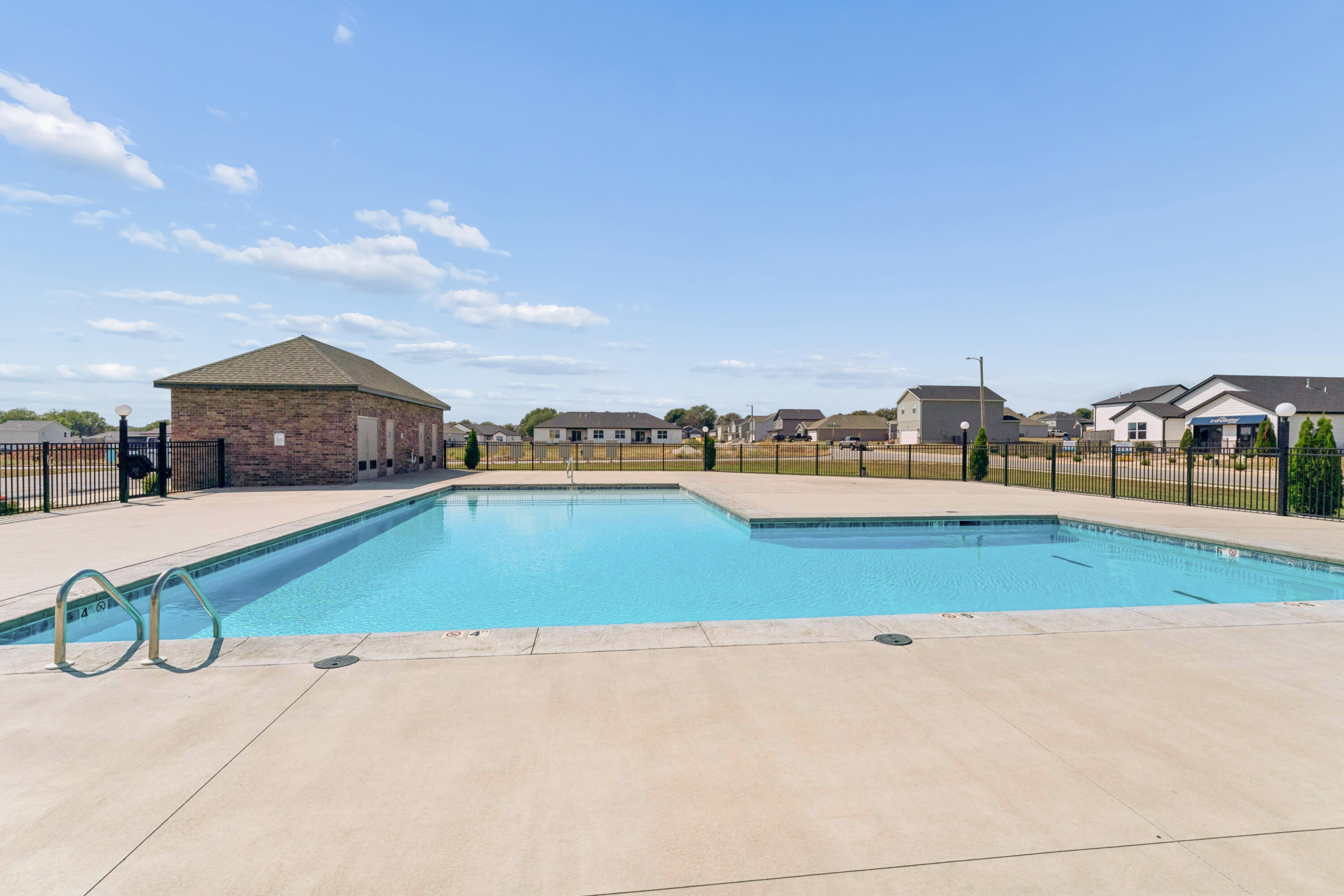 484 East Eagle Rock Court Property Photo 17