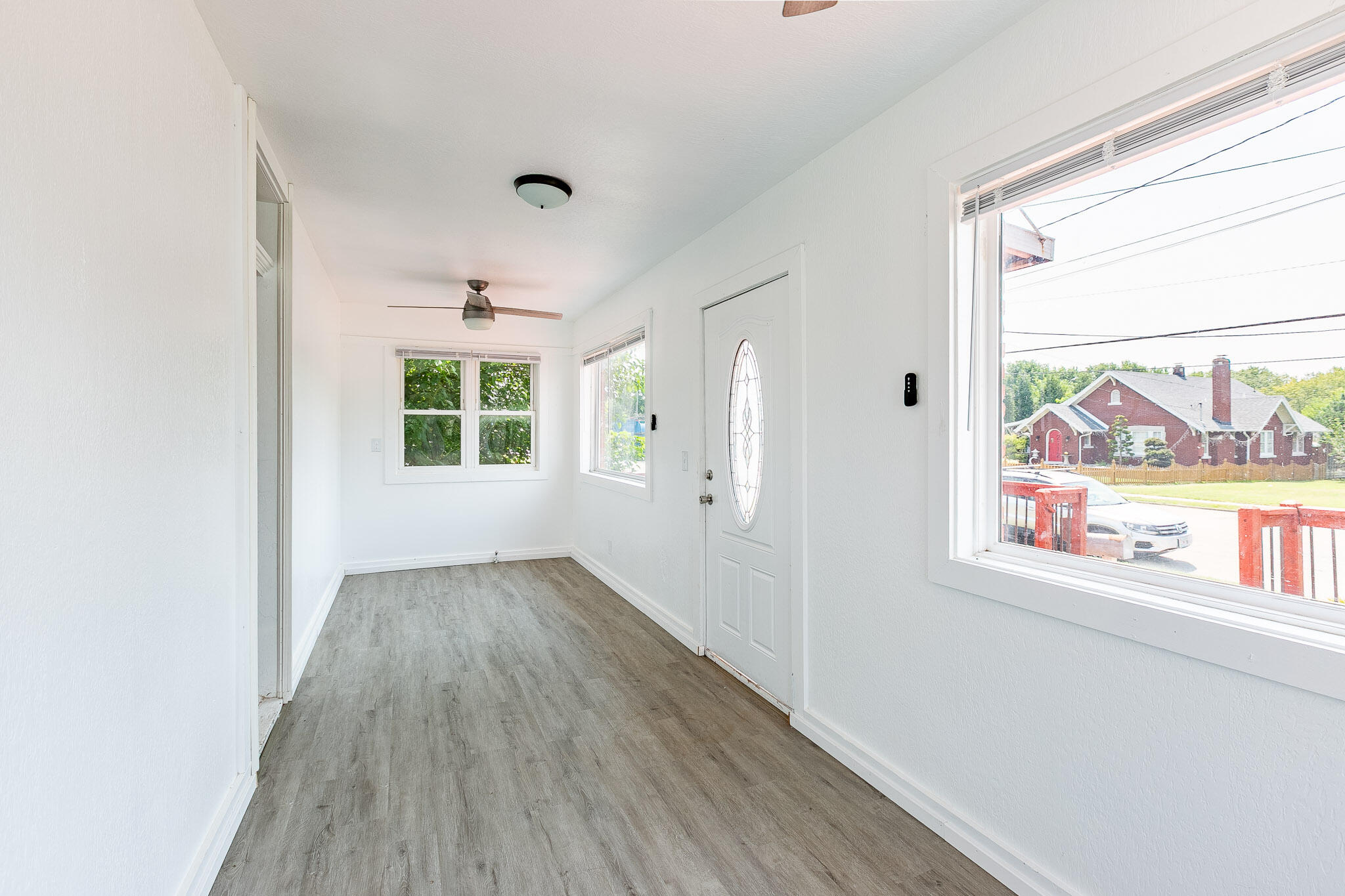 2121 West College Street Property Photo 2