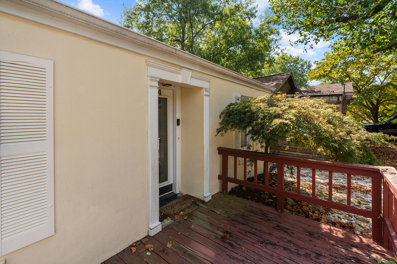 504 East Cozy Street Property Photo 5