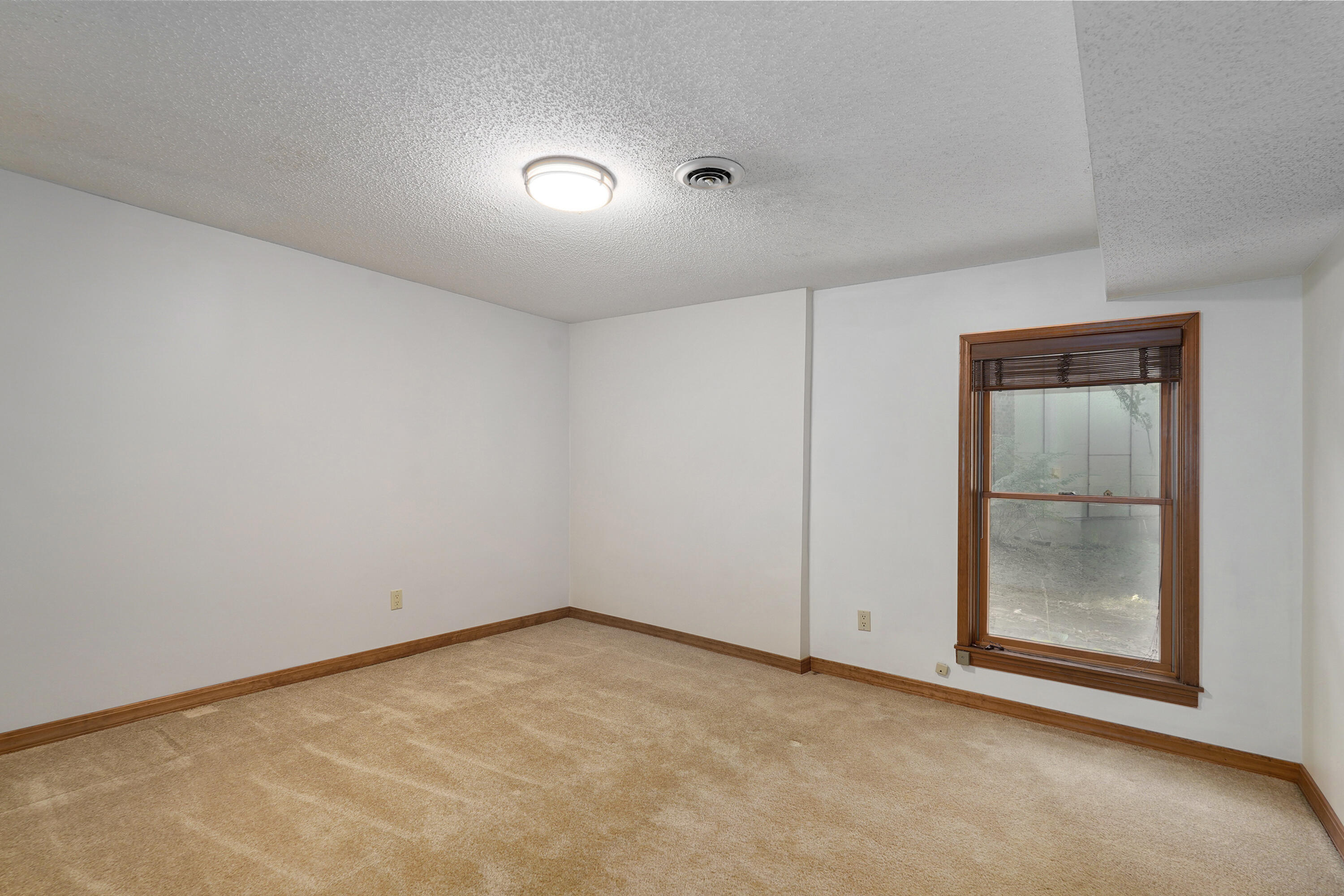 5103 Colonial Circle Property Photo 51