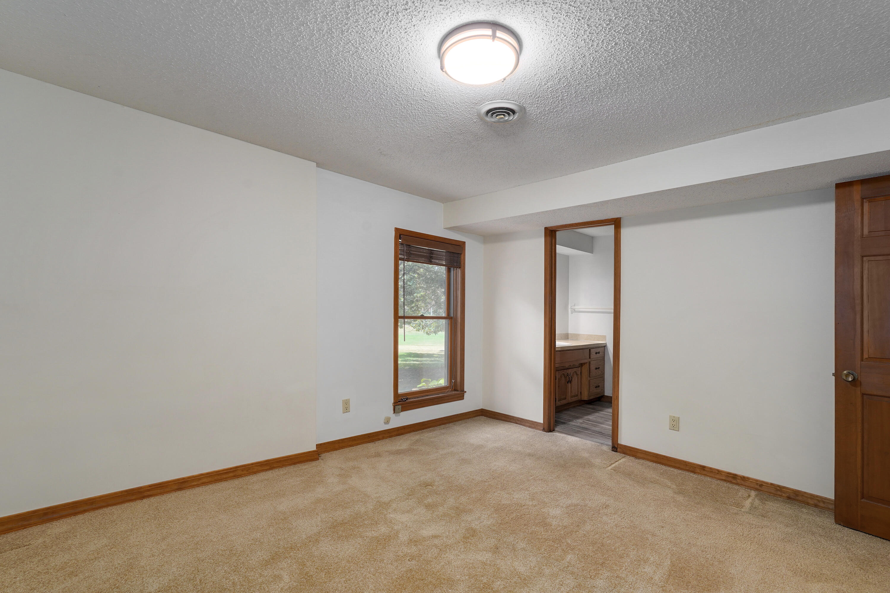 5103 Colonial Circle Property Photo 52
