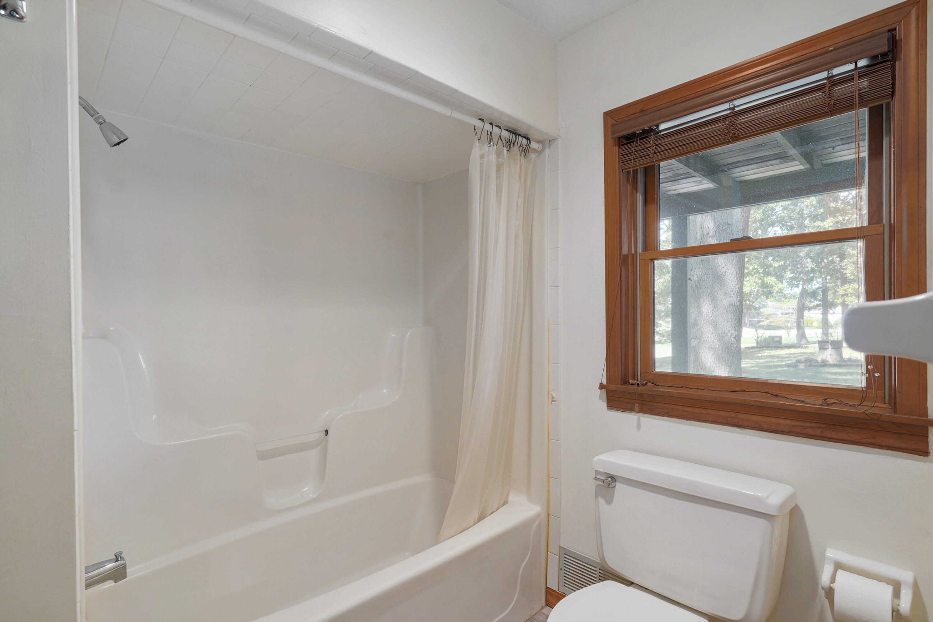 5103 Colonial Circle Property Photo 55