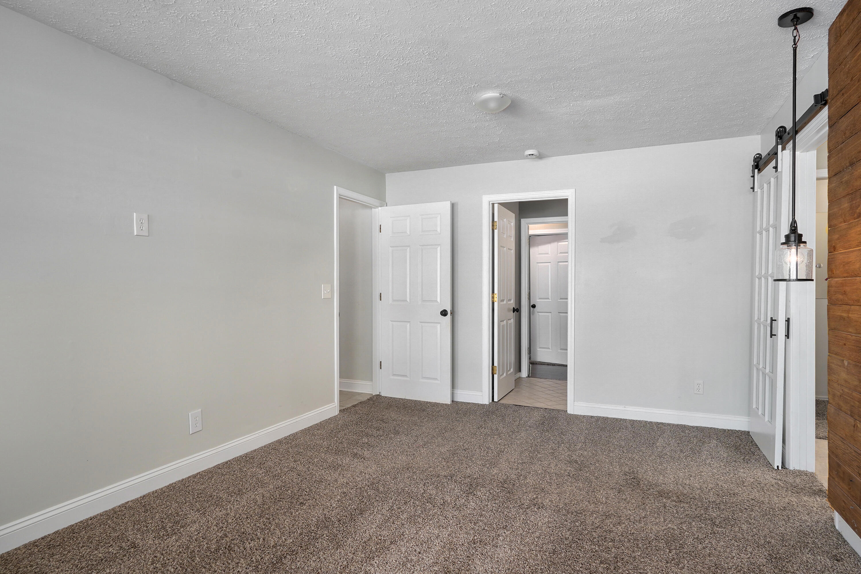 228 East Osage Drive Property Photo 21