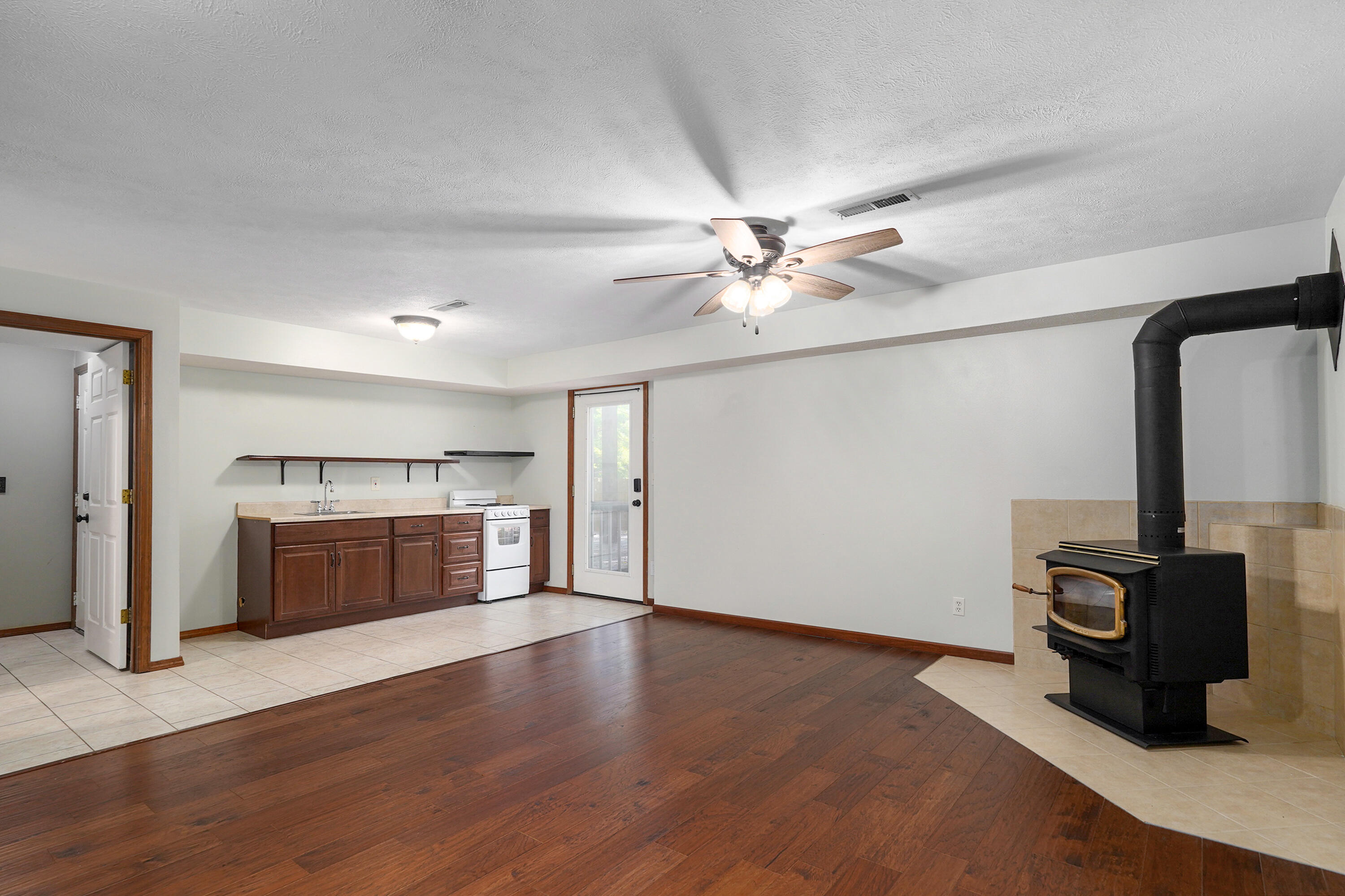 228 East Osage Drive Property Photo 30