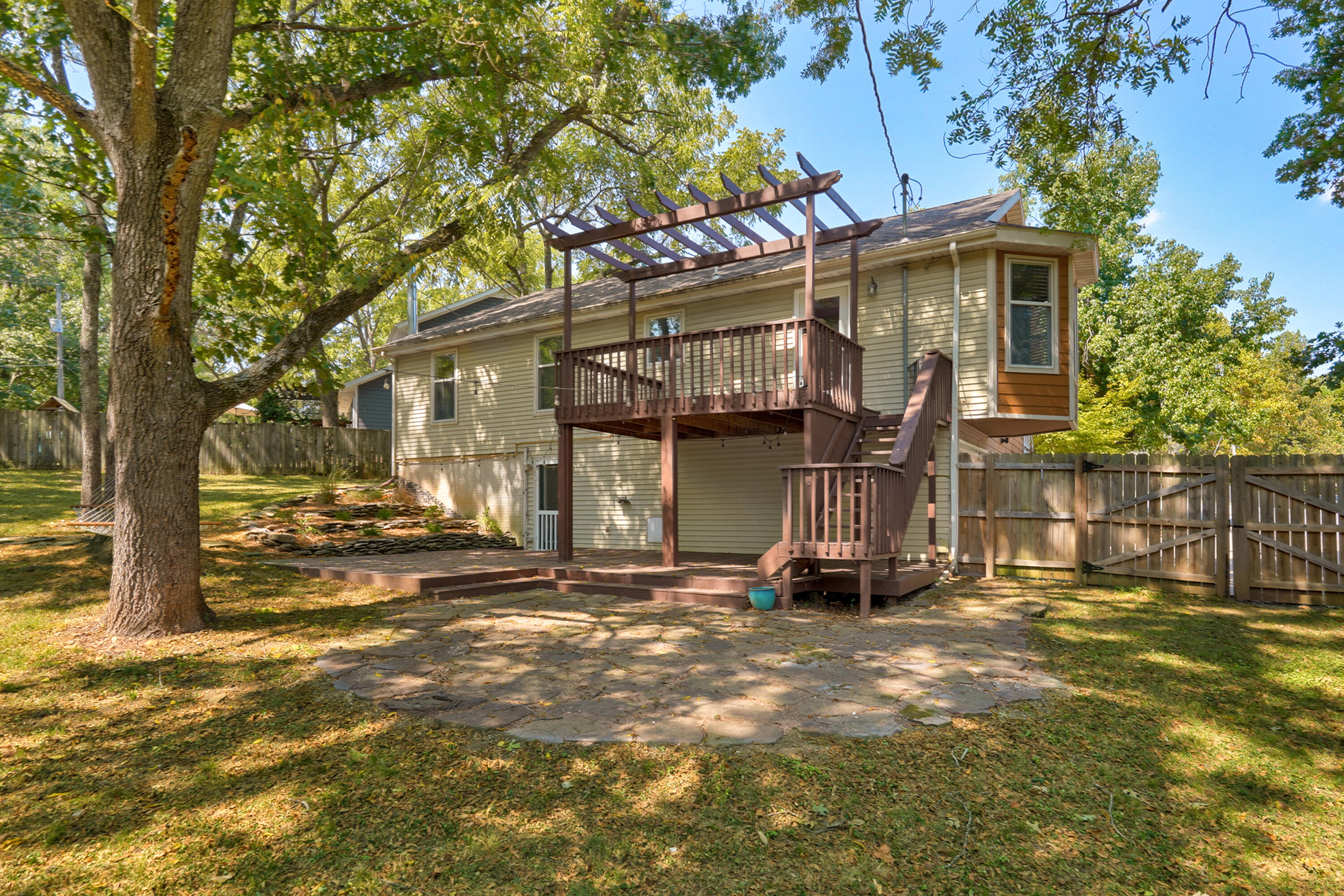 228 East Osage Drive Property Photo 42