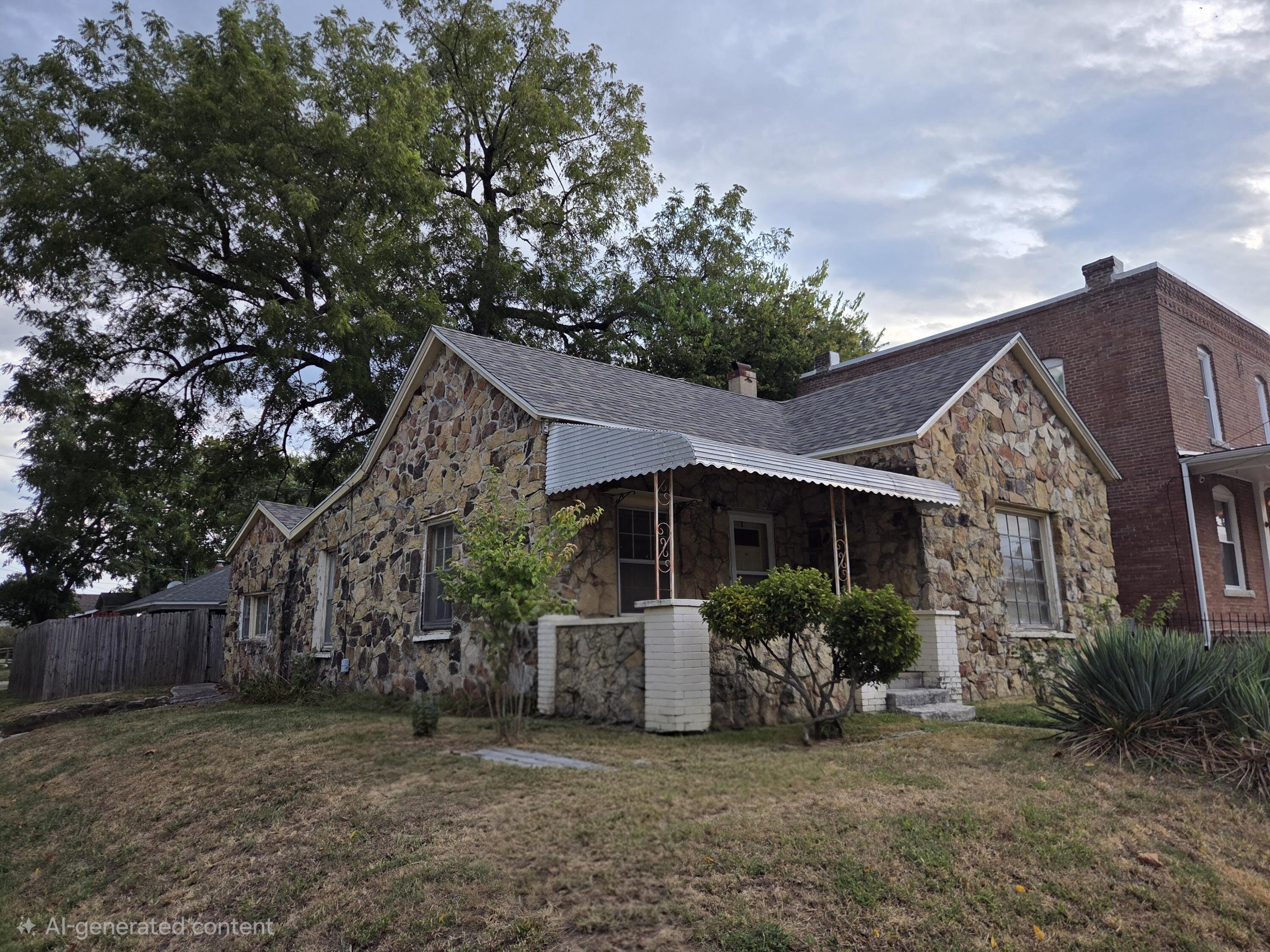 537 West Calhoun Street Property Photo 1