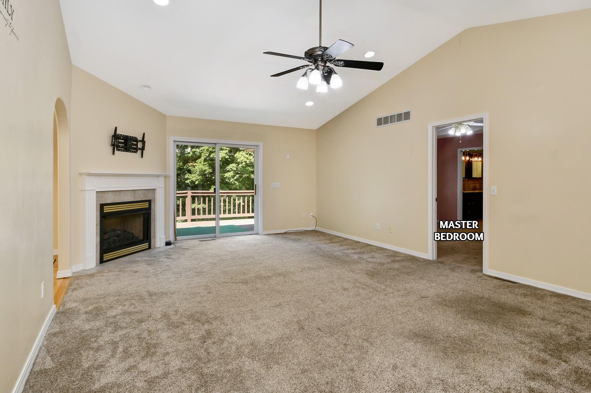 215 Queensberry Road Property Photo 16