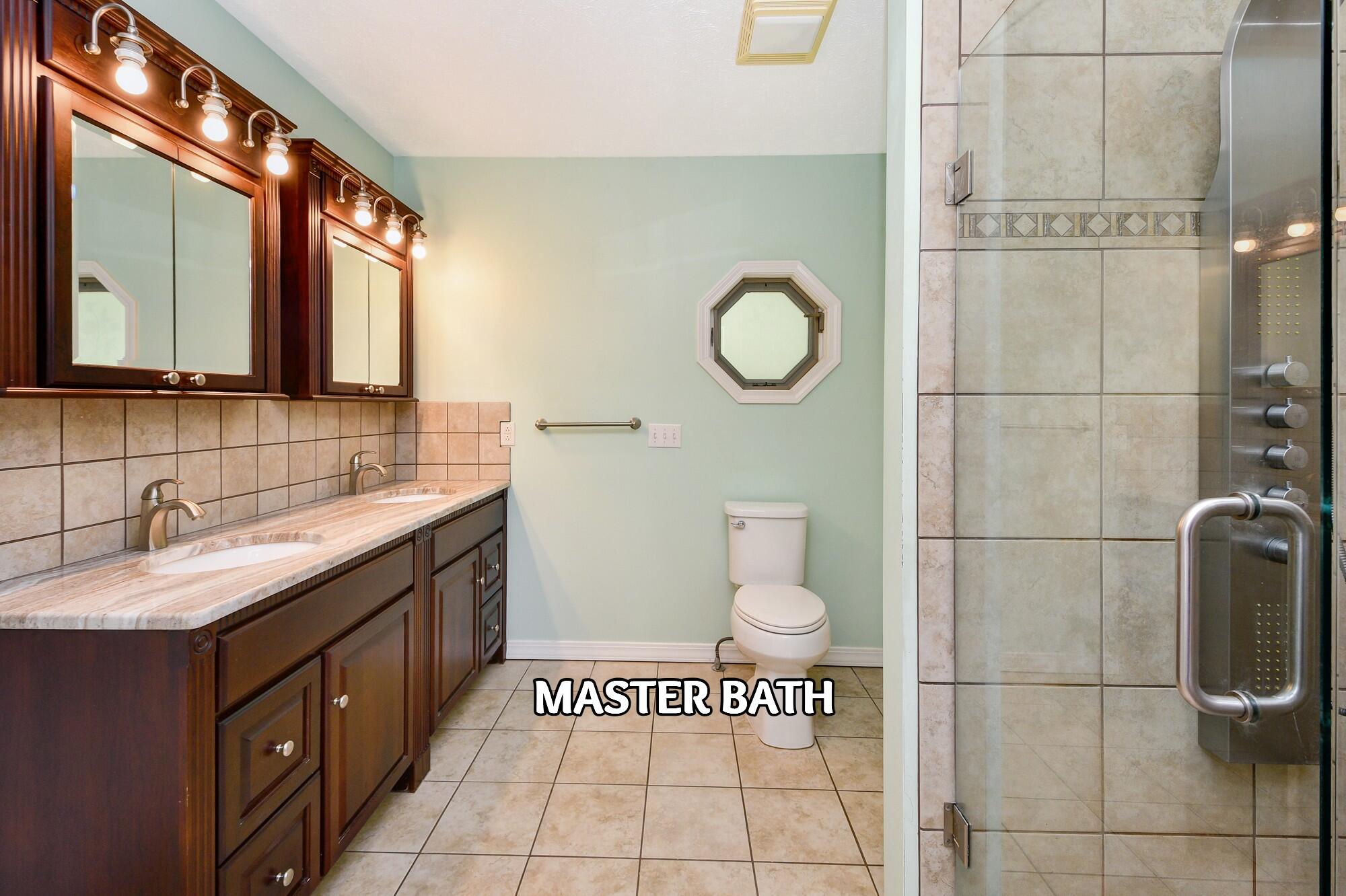 215 Queensberry Road Property Photo 18