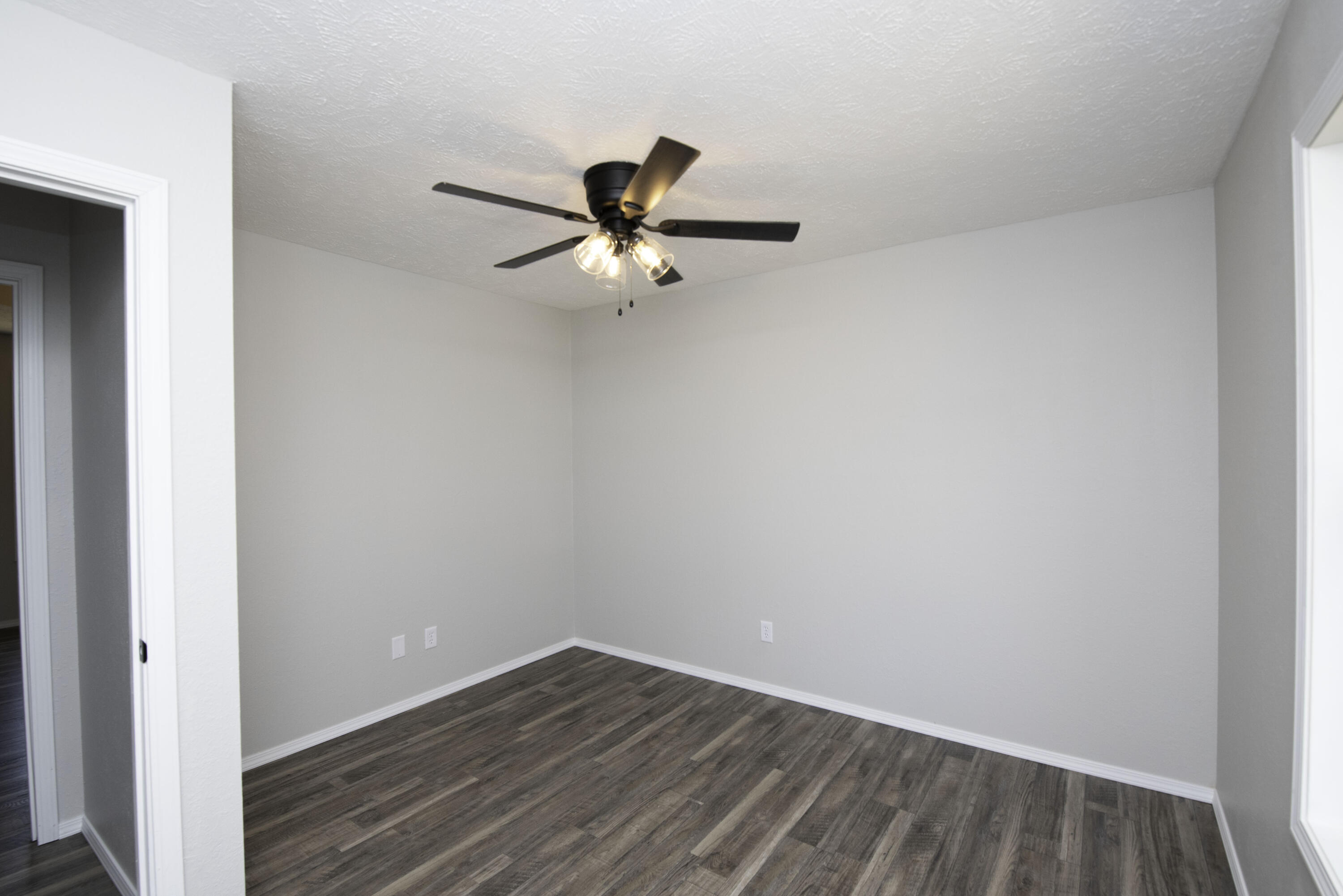3355 South Valley View Drive Property Photo 12