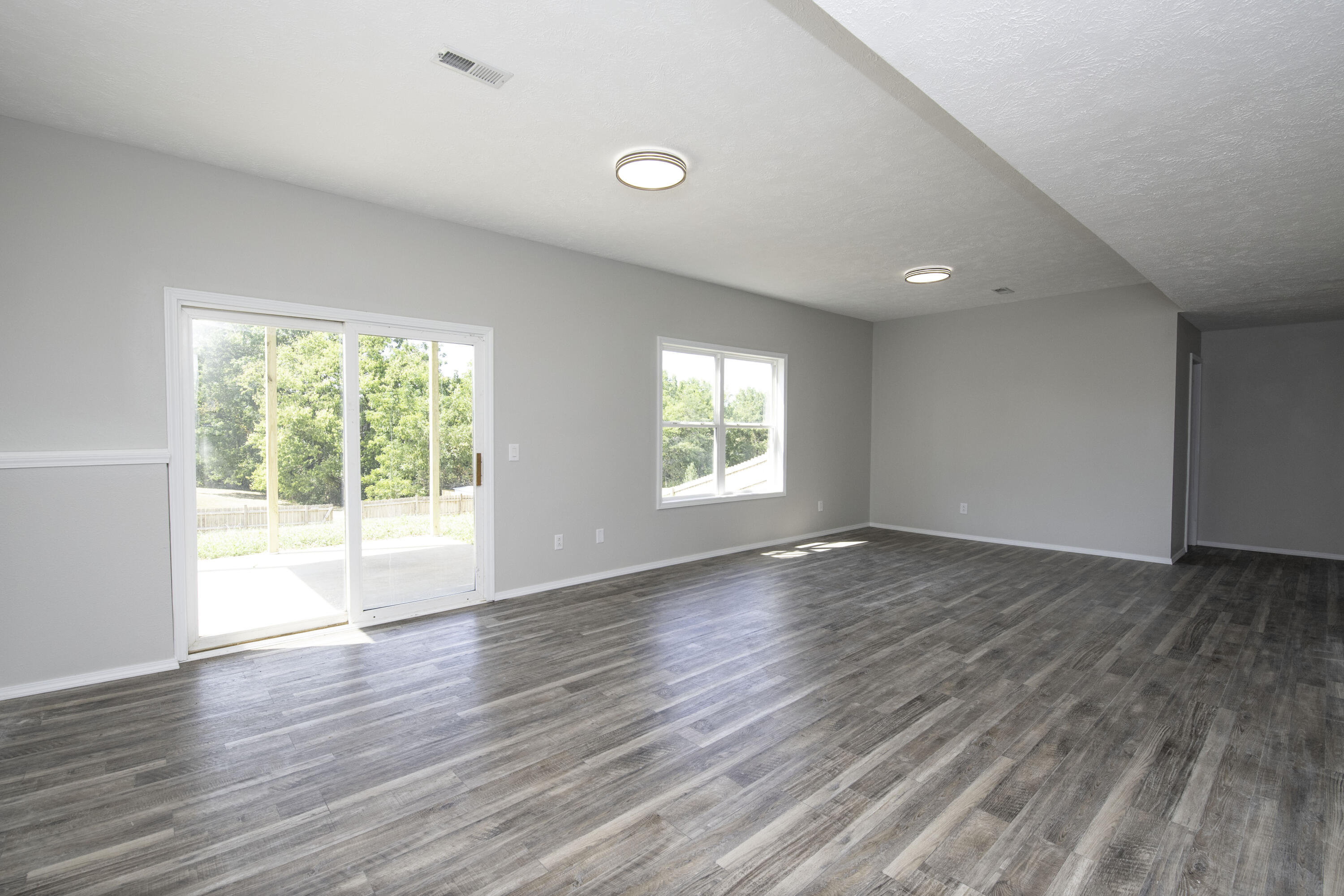3355 South Valley View Drive Property Photo 13