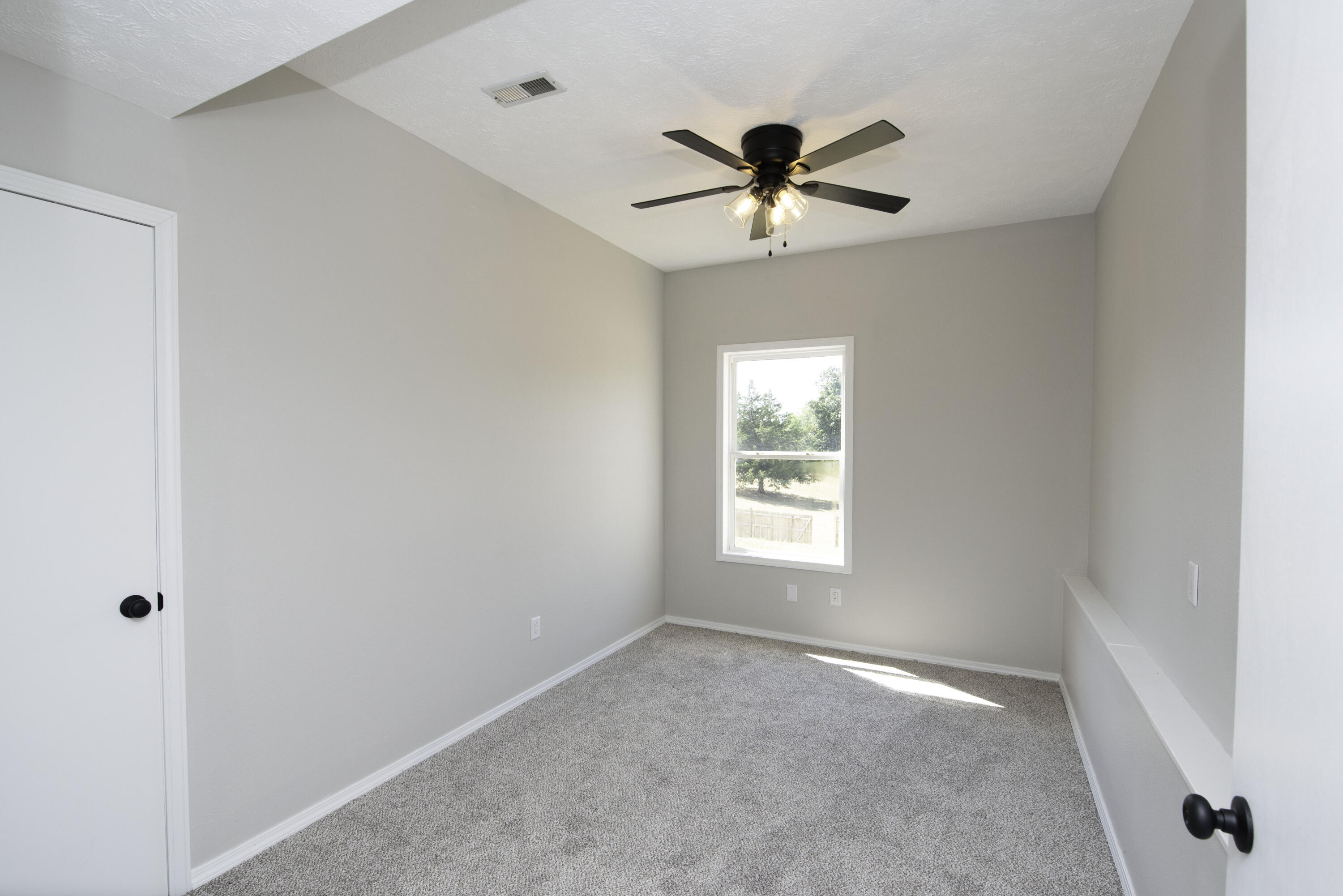 3355 South Valley View Drive Property Photo 14