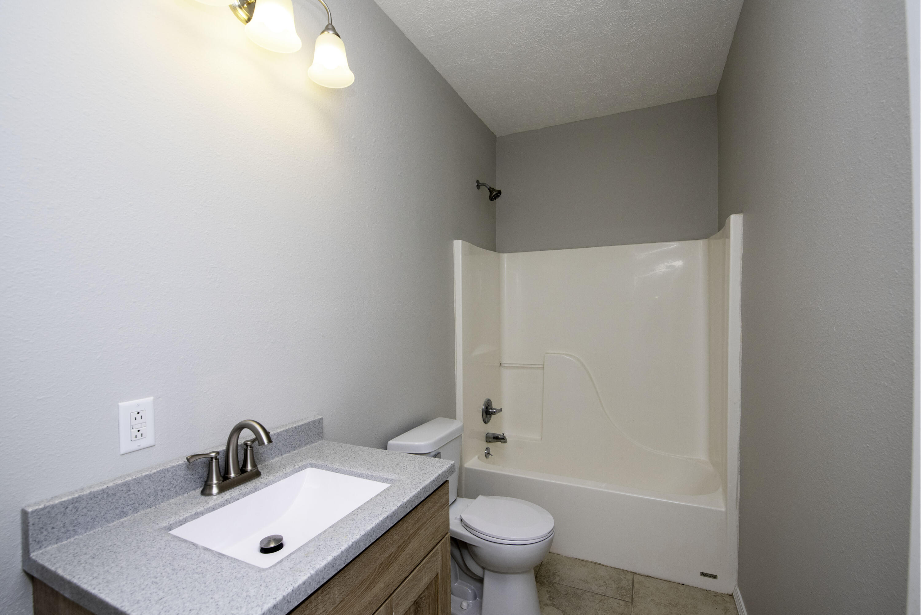 3355 South Valley View Drive Property Photo 17