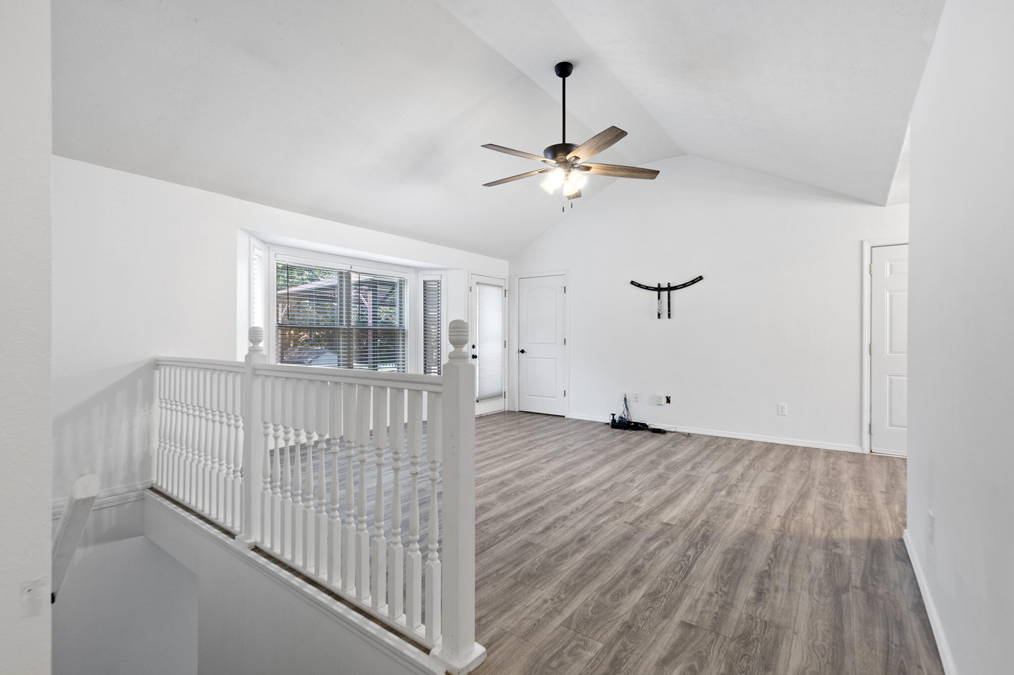 105 Holly Ridge Road Property Photo 3