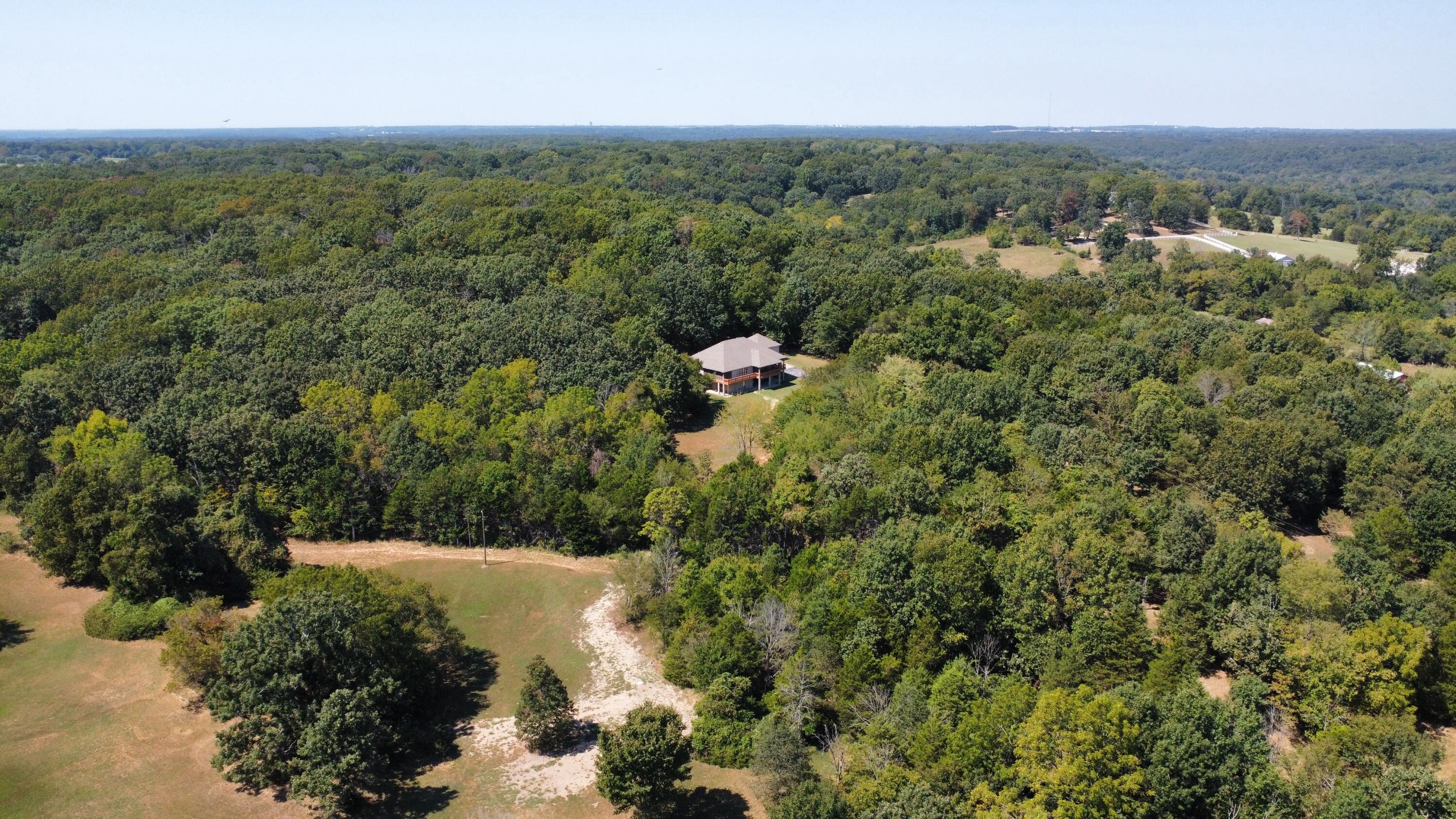 1525 South Farm Road 241 Property Photo 6