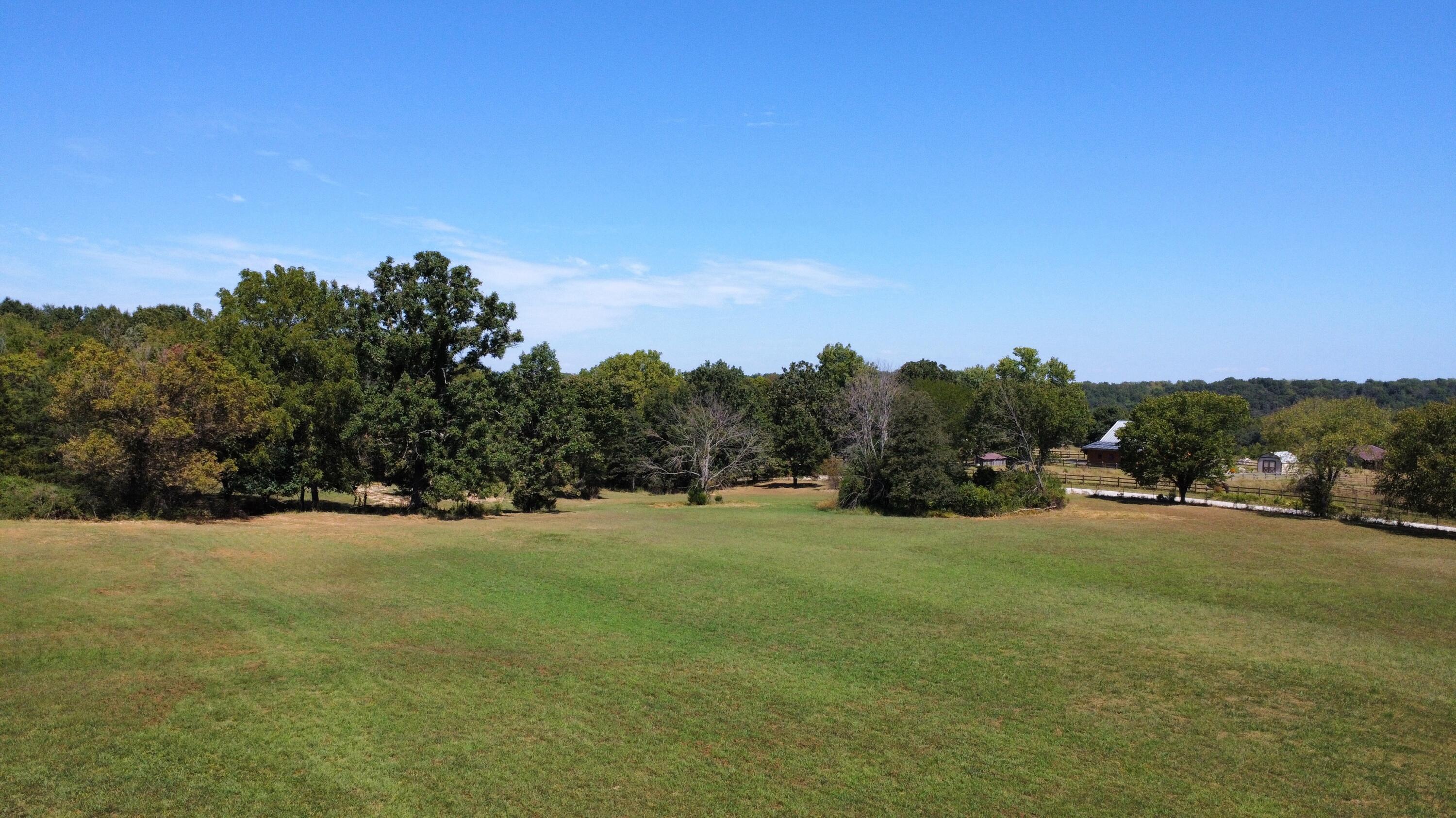1525 South Farm Road 241 Property Photo 7