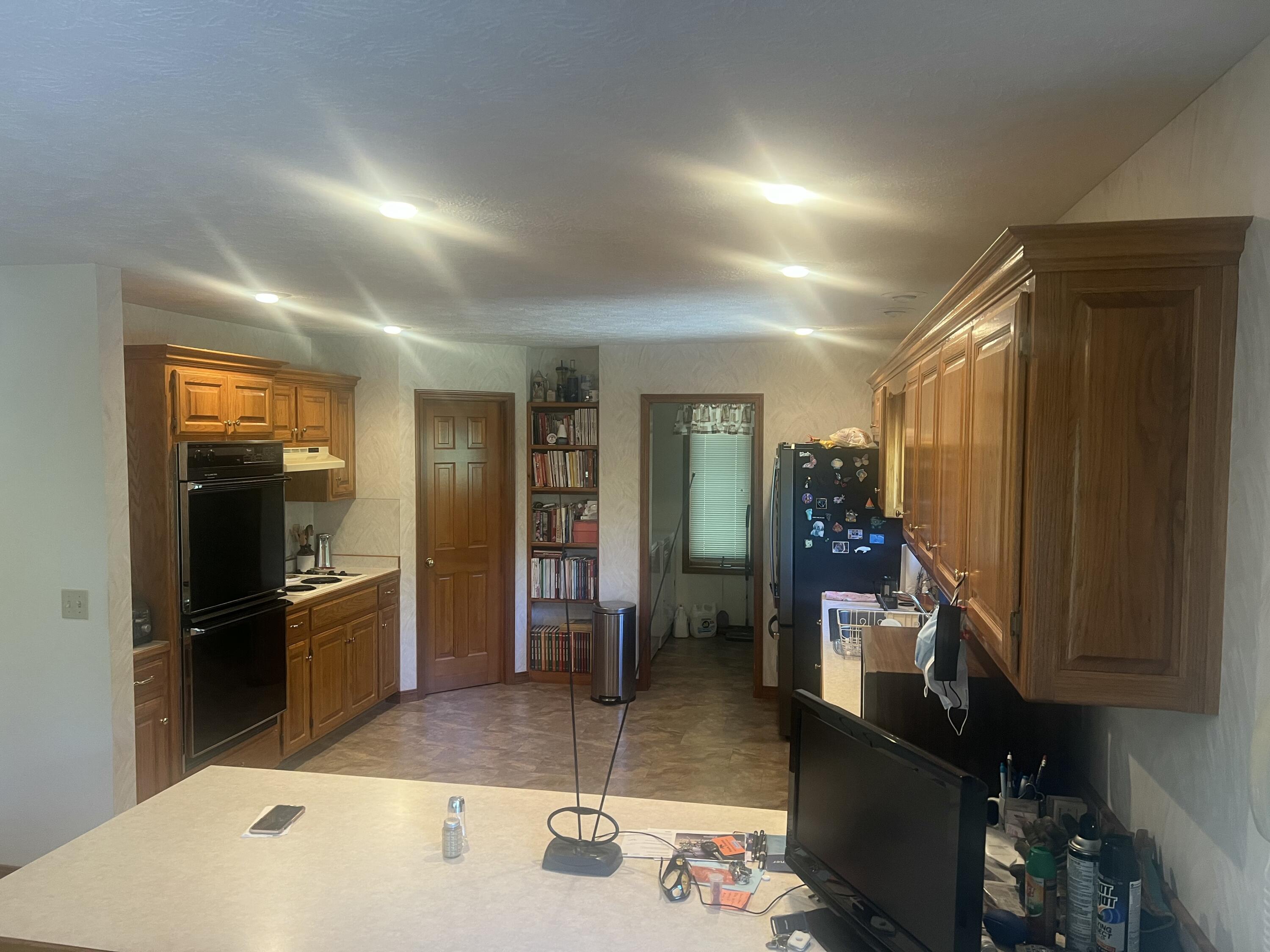 1525 South Farm Road 241 Property Photo 21