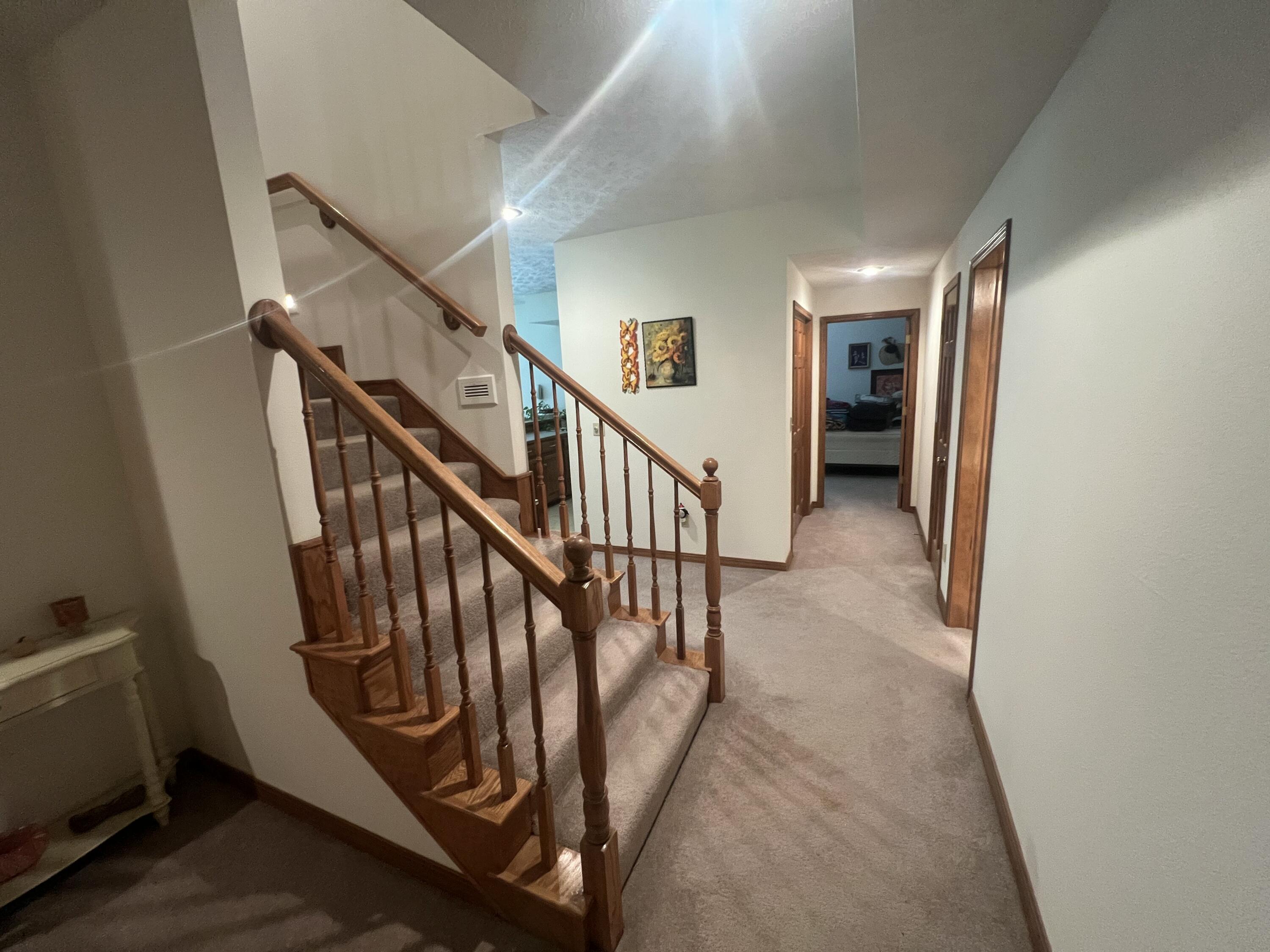 1525 South Farm Road 241 Property Photo 24
