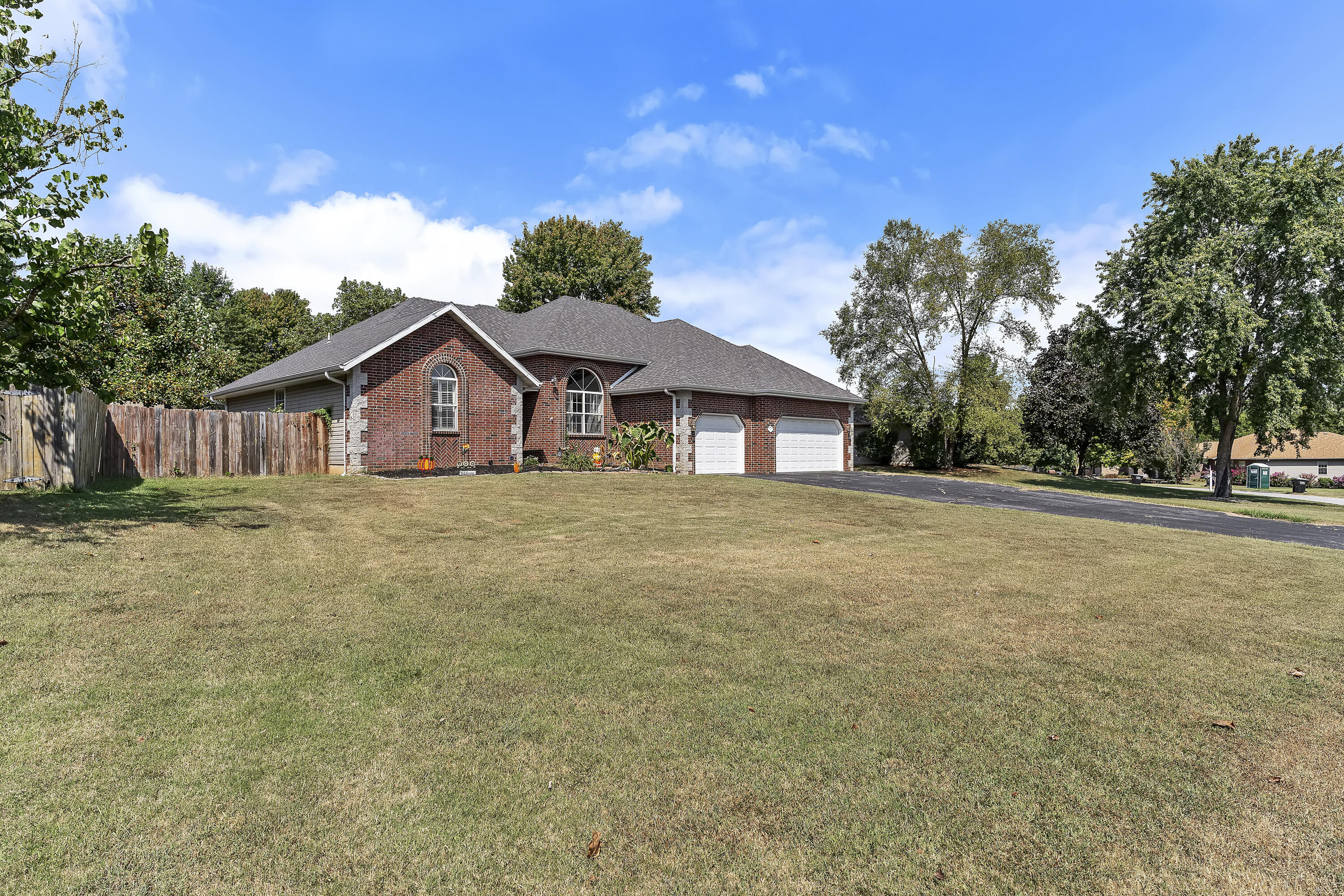 2081 North Preakness Drive Property Photo 2