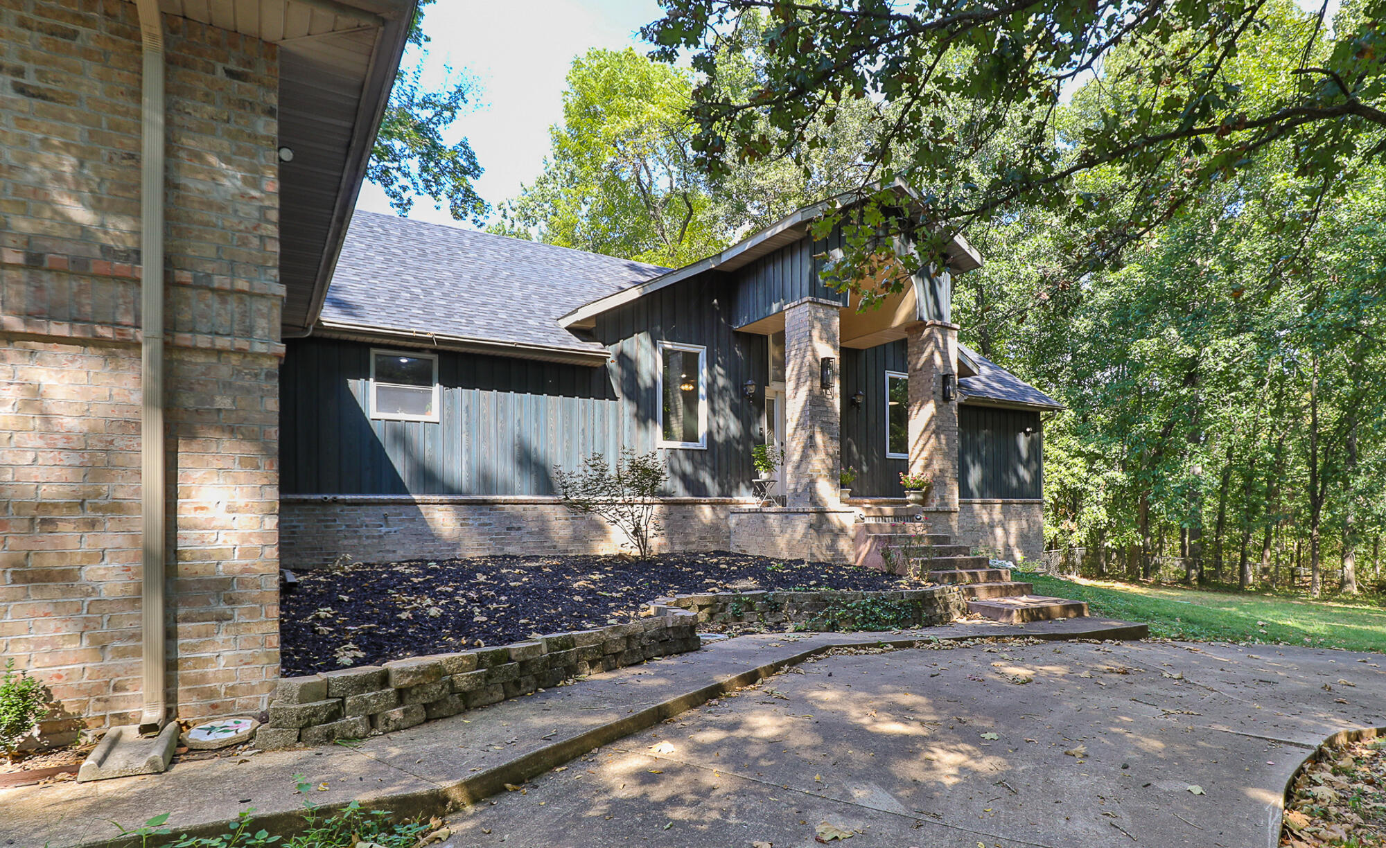 2441 State Highway Zz Property Photo 9