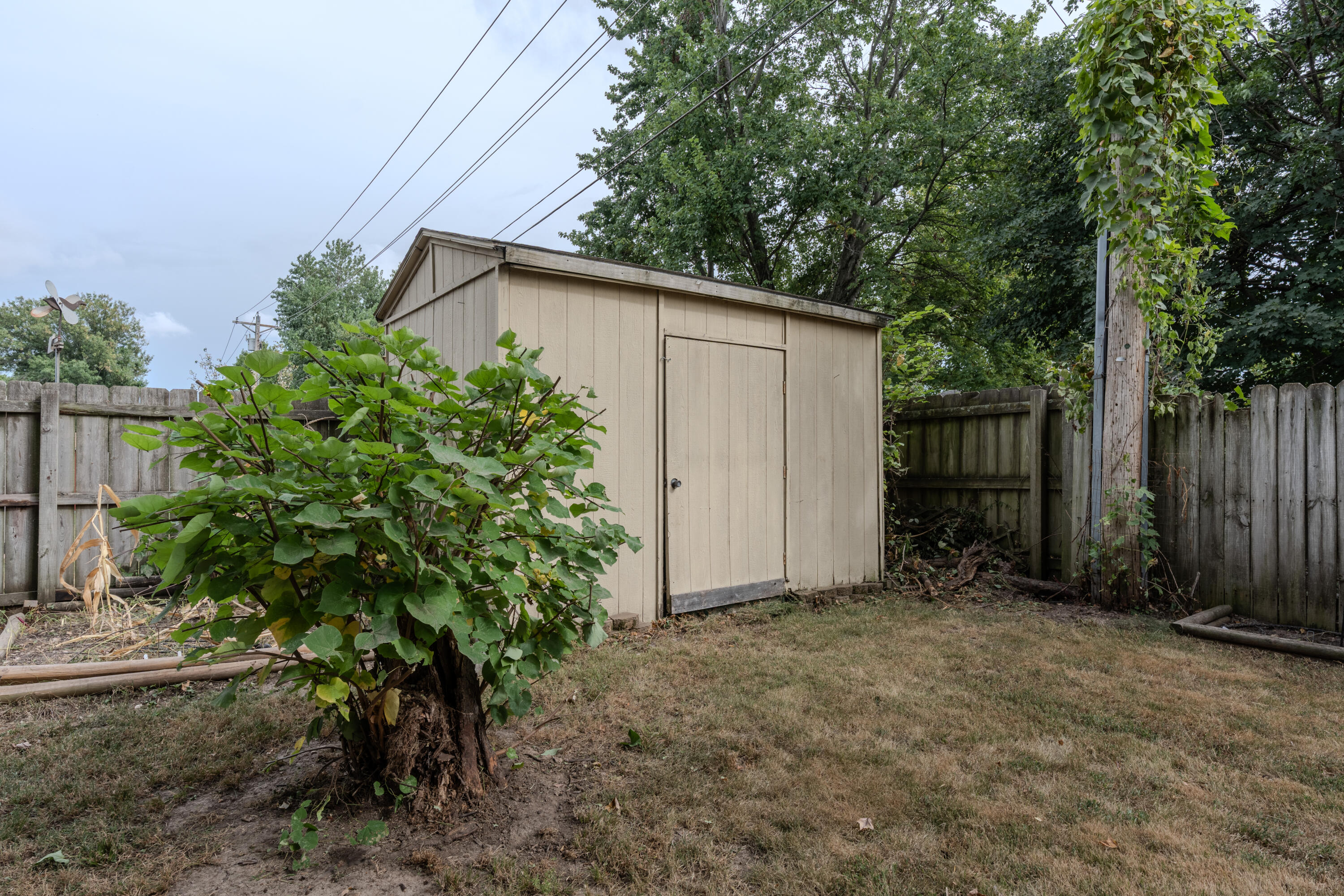 2758 West Swan Street Property Photo 20
